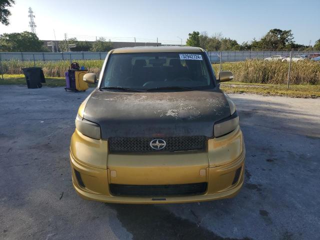 Photo 4 VIN: JTLKE50EX81055861 - TOYOTA SCION 