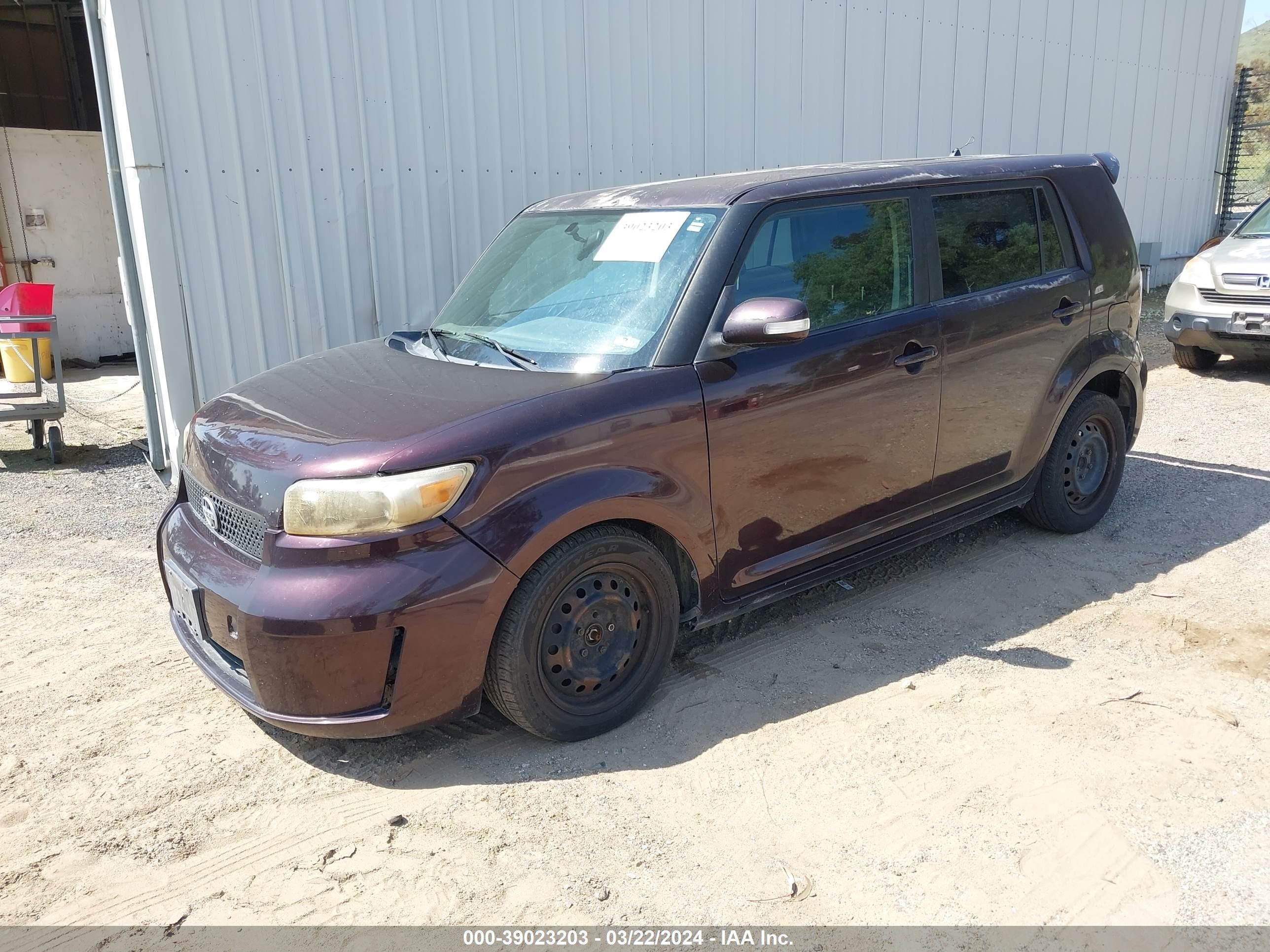 Photo 1 VIN: JTLKE50EX81059571 - SCION XB 