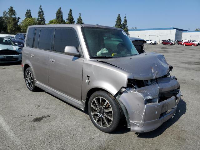 Photo 3 VIN: JTLKT324150179517 - SCION XB 