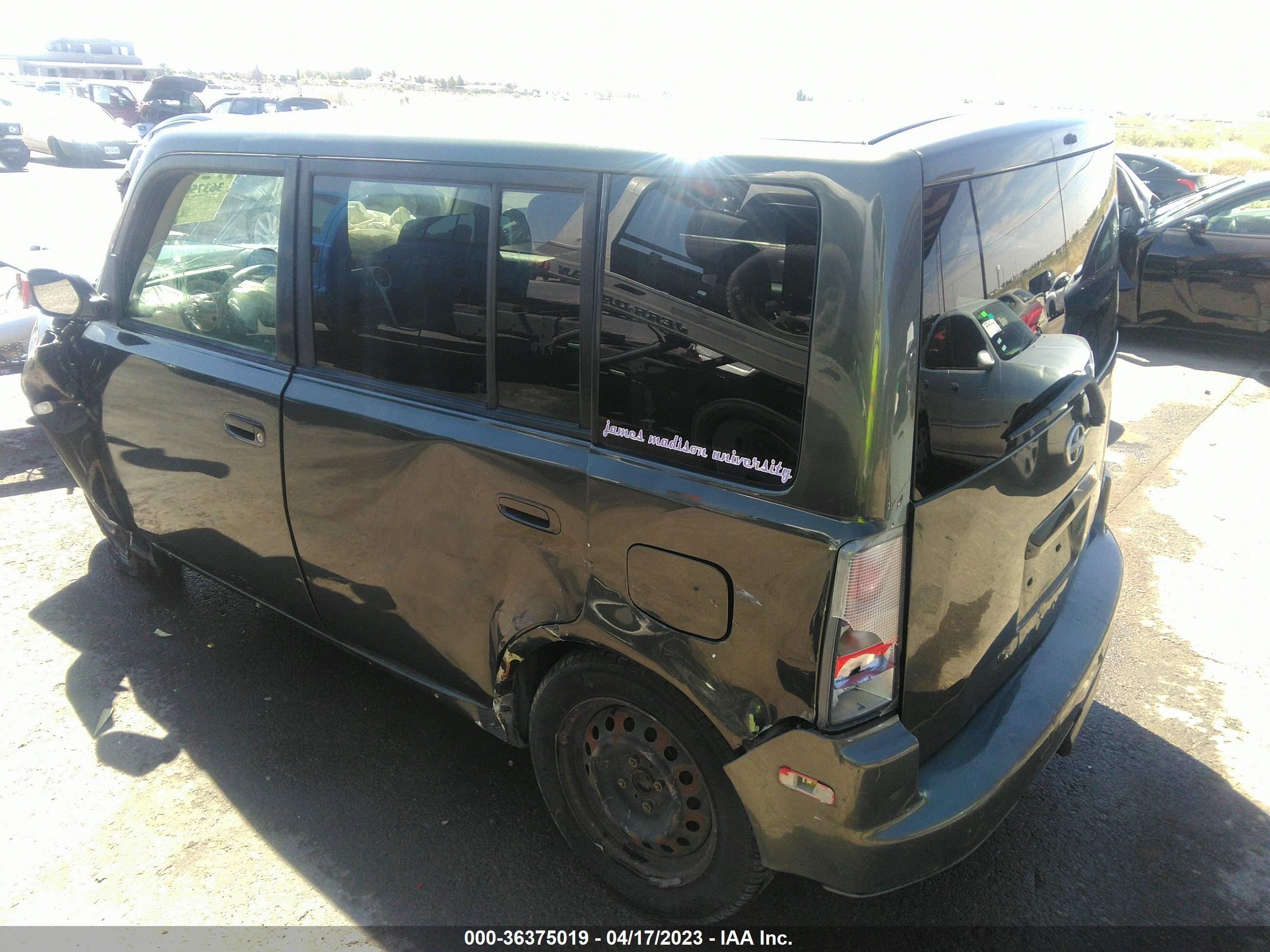 Photo 2 VIN: JTLKT324150199993 - SCION XB 