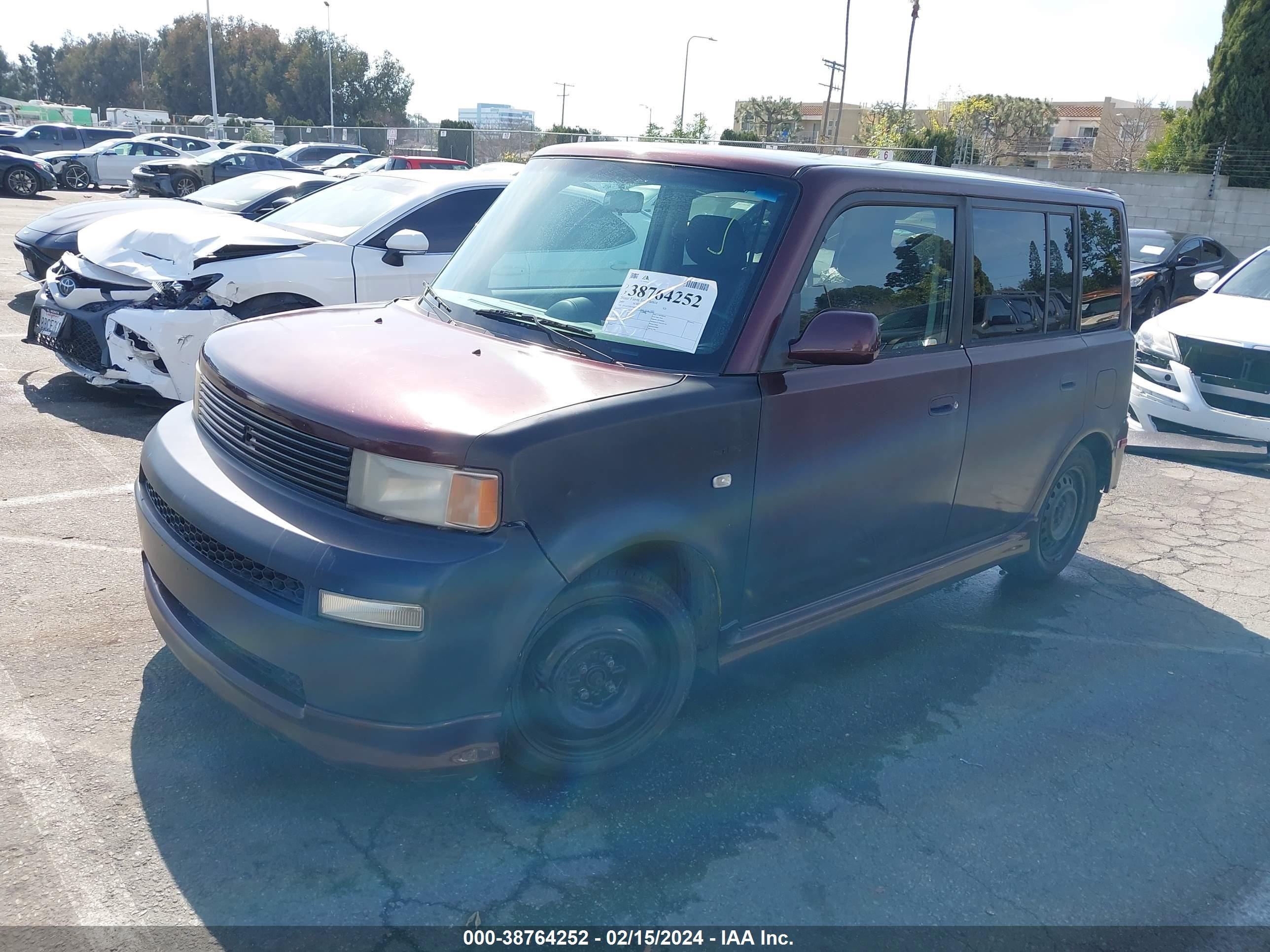 Photo 1 VIN: JTLKT324154025334 - SCION XB 