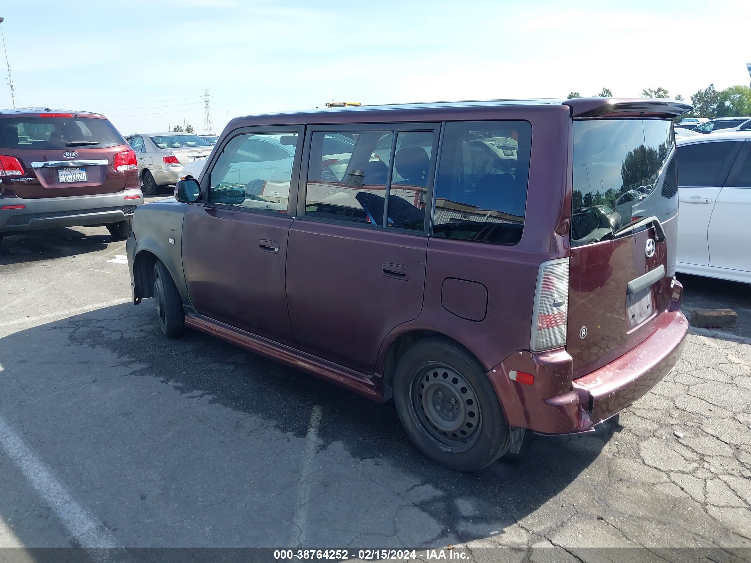 Photo 2 VIN: JTLKT324154025334 - SCION XB 