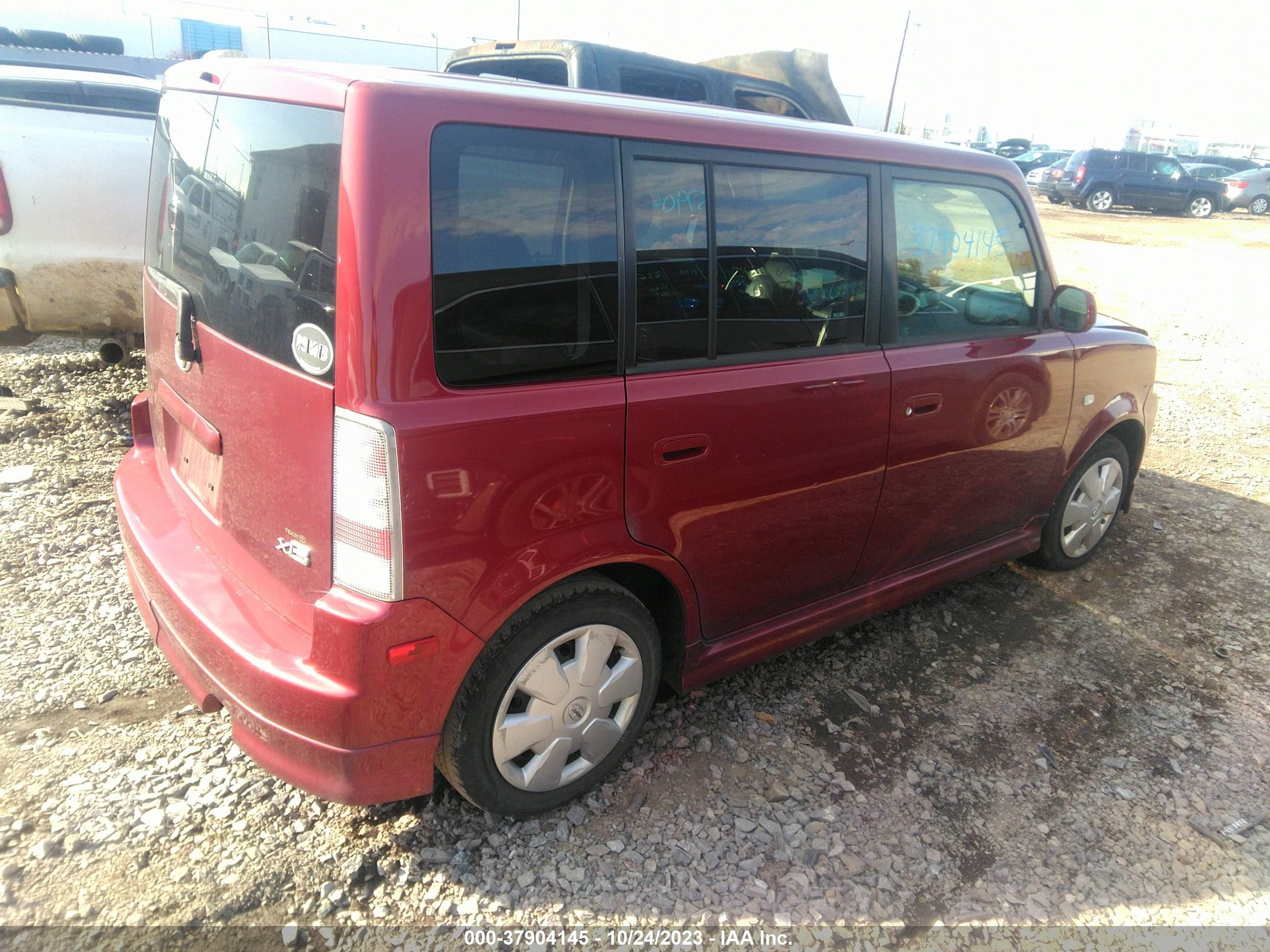 Photo 3 VIN: JTLKT324164112376 - SCION XB 