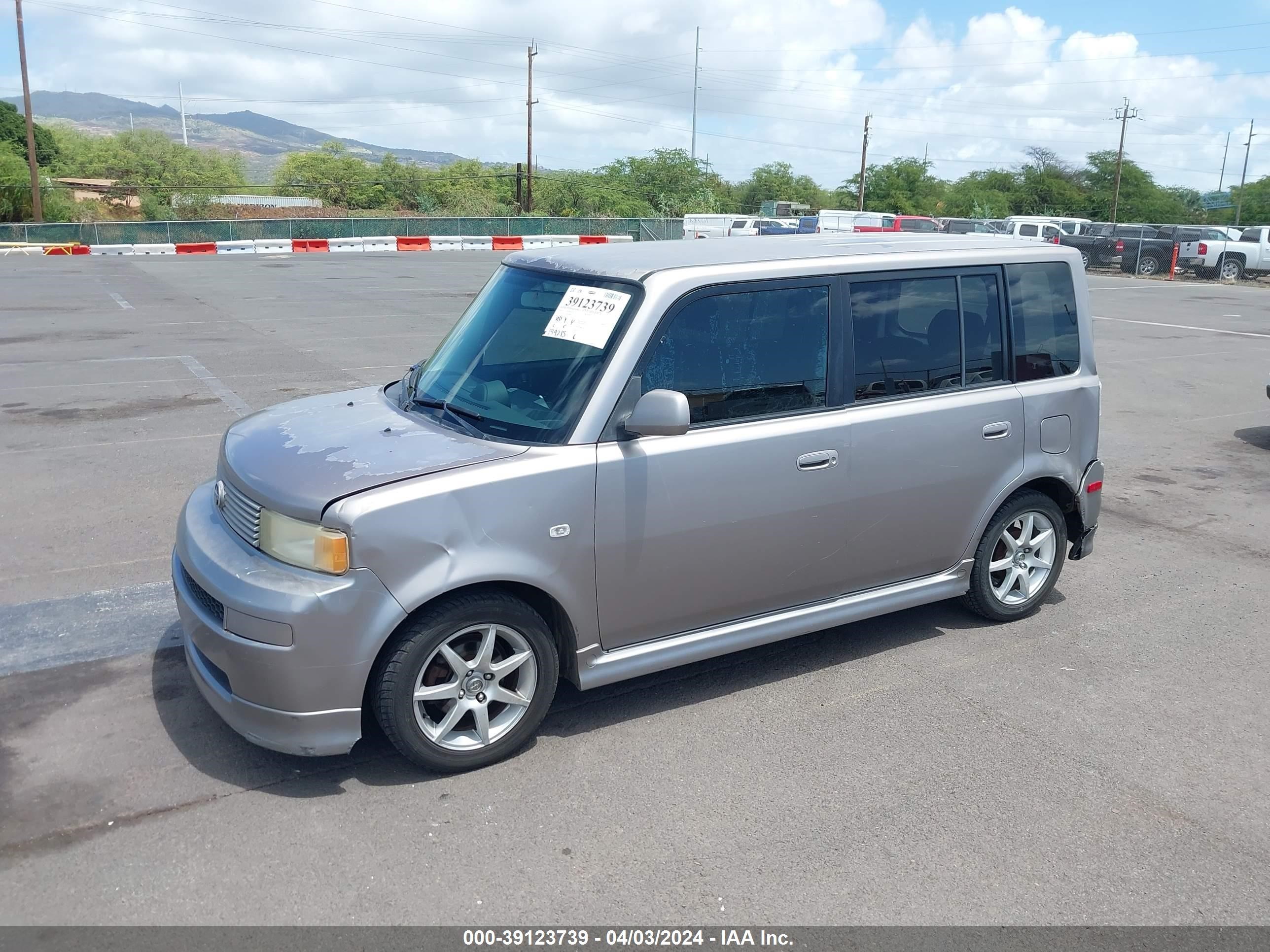 Photo 1 VIN: JTLKT324250199999 - SCION XB 