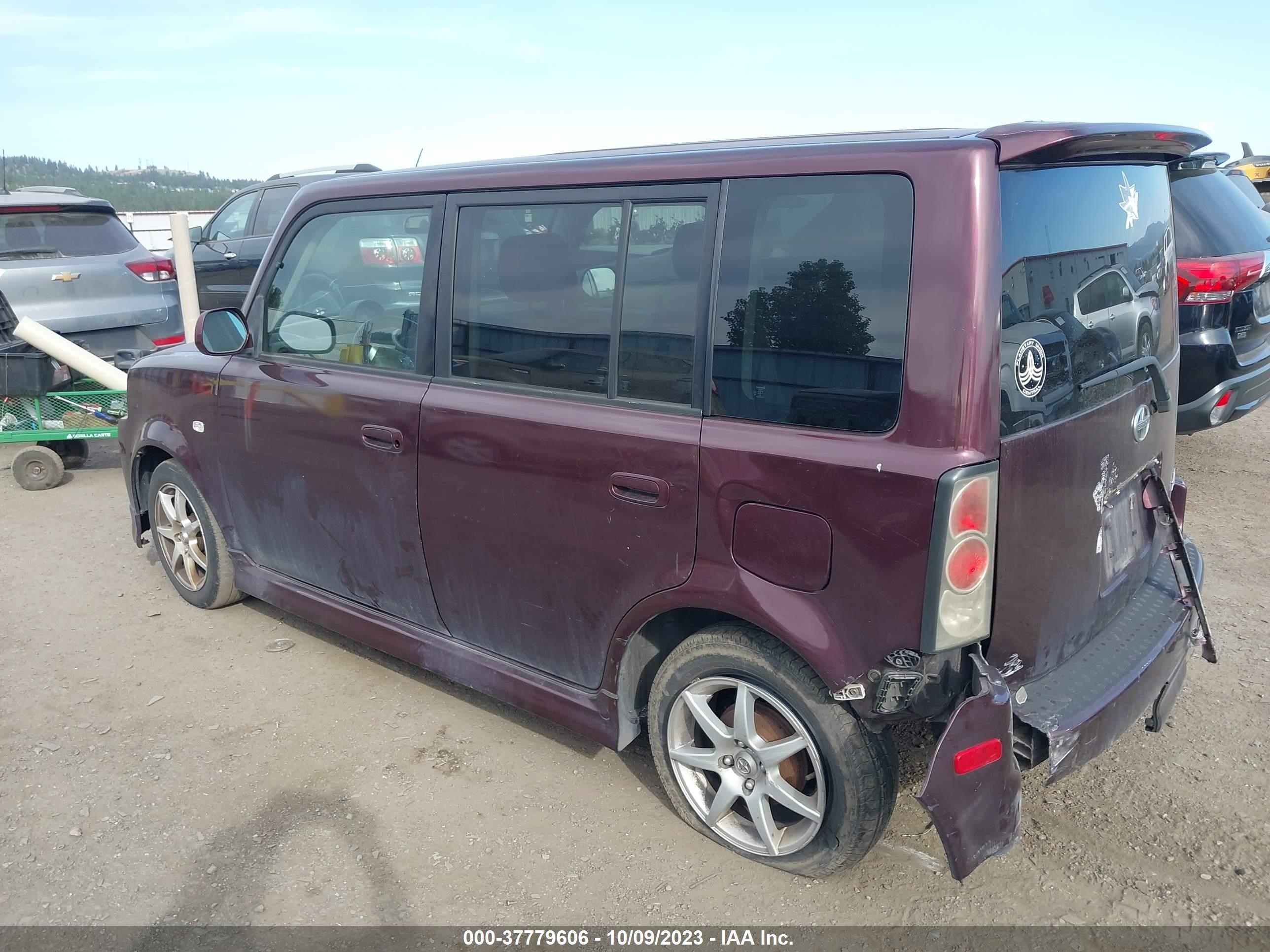 Photo 2 VIN: JTLKT324250218633 - SCION XB 