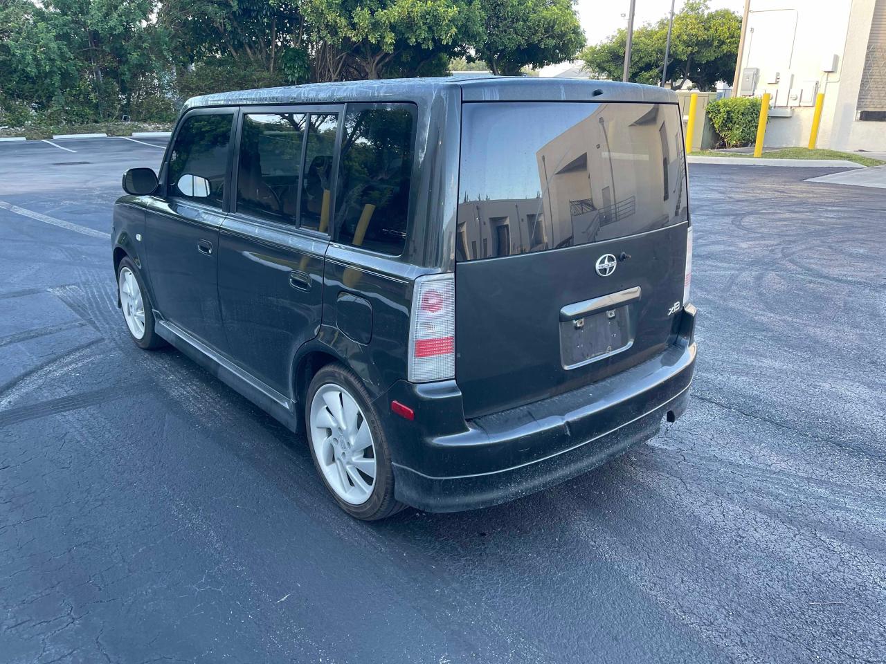 Photo 2 VIN: JTLKT324264093529 - TOYOTA SCION XB 