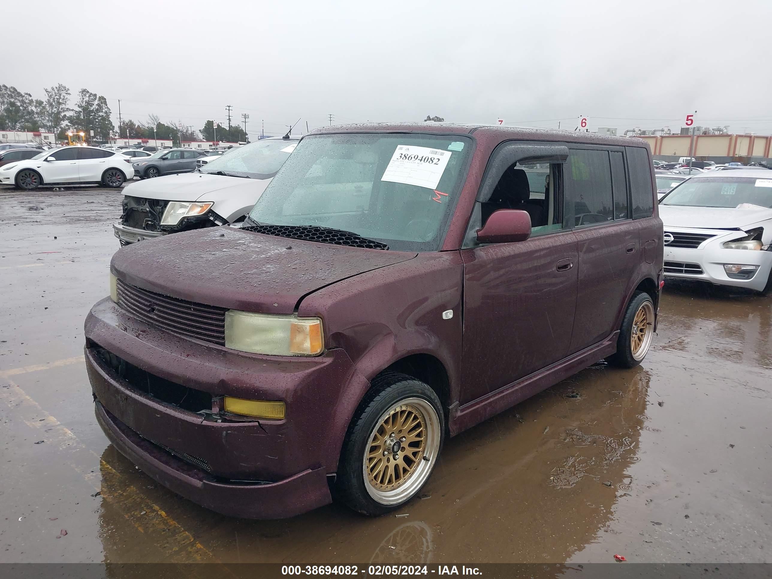 Photo 1 VIN: JTLKT324350219810 - SCION XB 