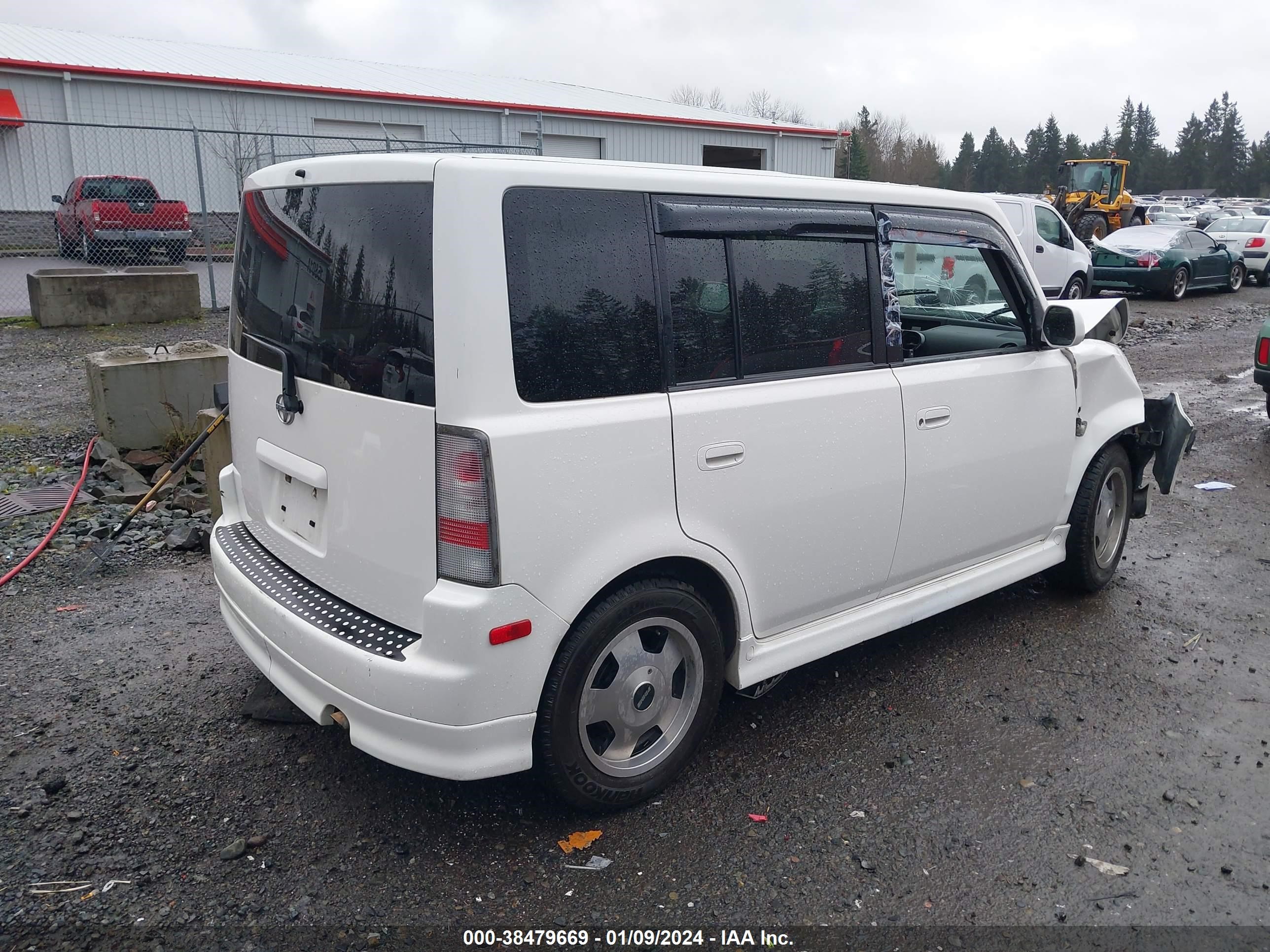 Photo 3 VIN: JTLKT324364124187 - SCION XB 