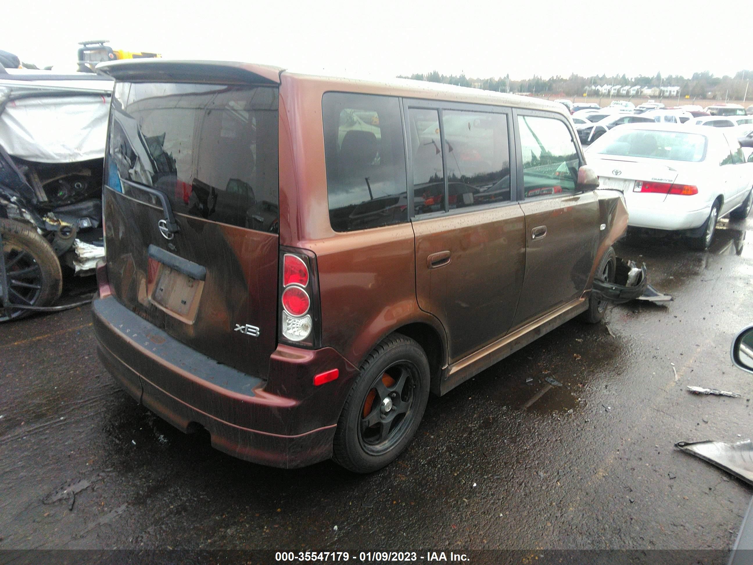 Photo 3 VIN: JTLKT324364127493 - SCION XB 