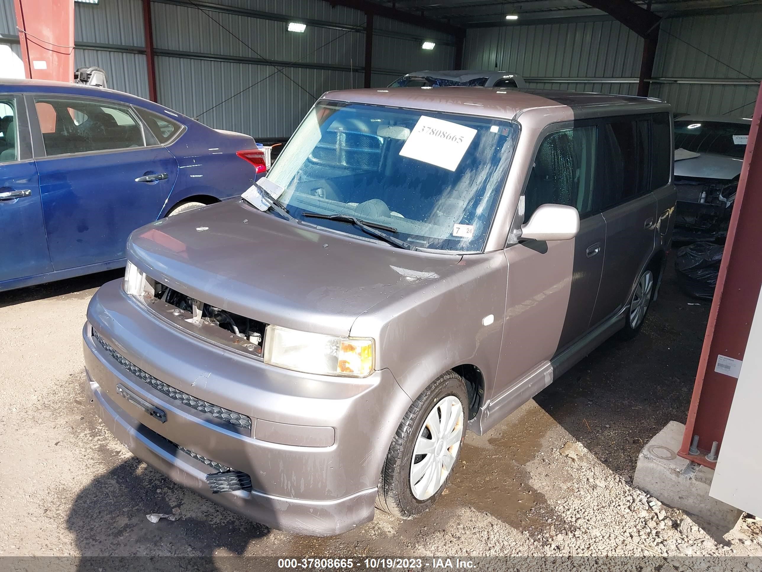 Photo 1 VIN: JTLKT324450179379 - SCION XB 