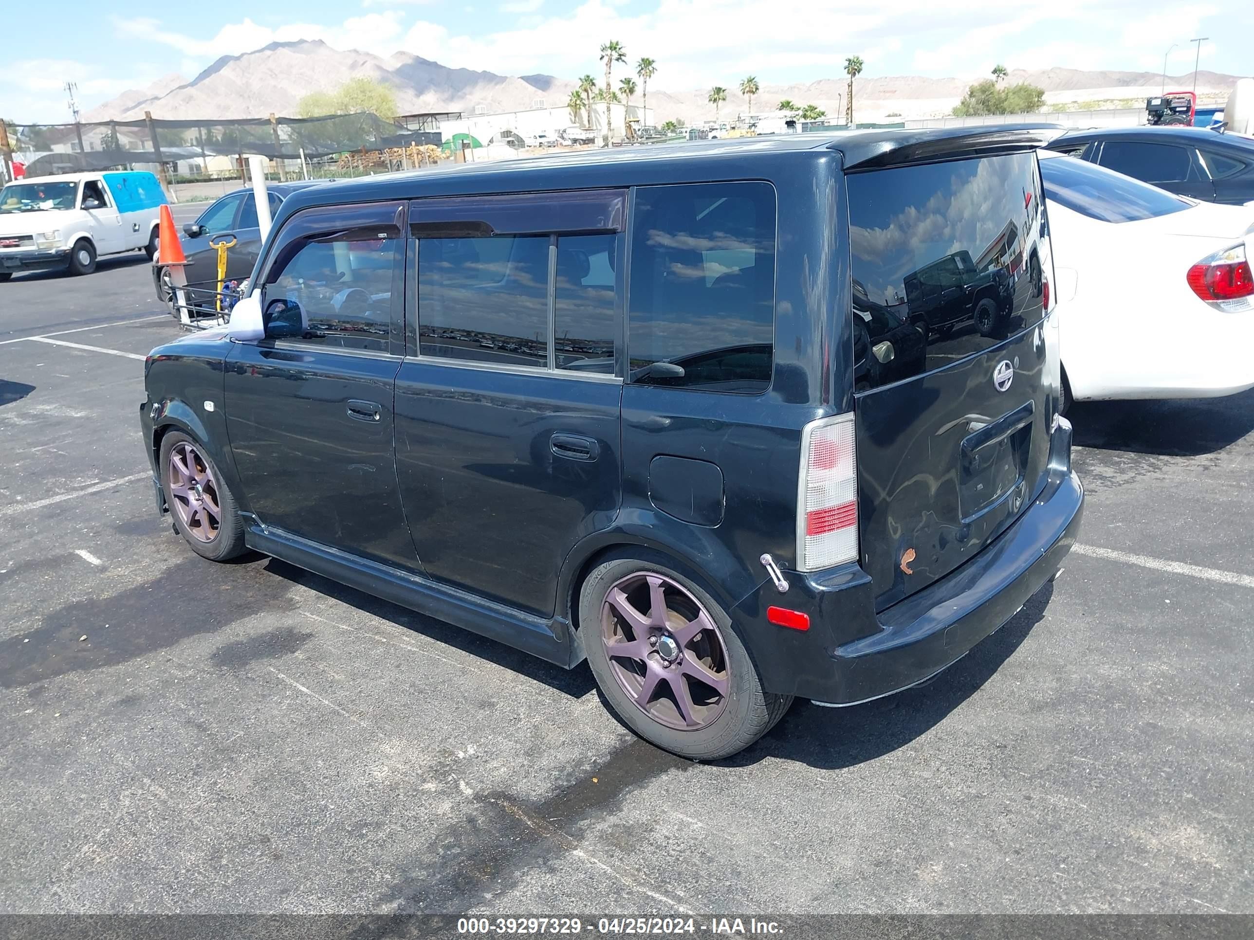 Photo 2 VIN: JTLKT324450217385 - SCION XB 