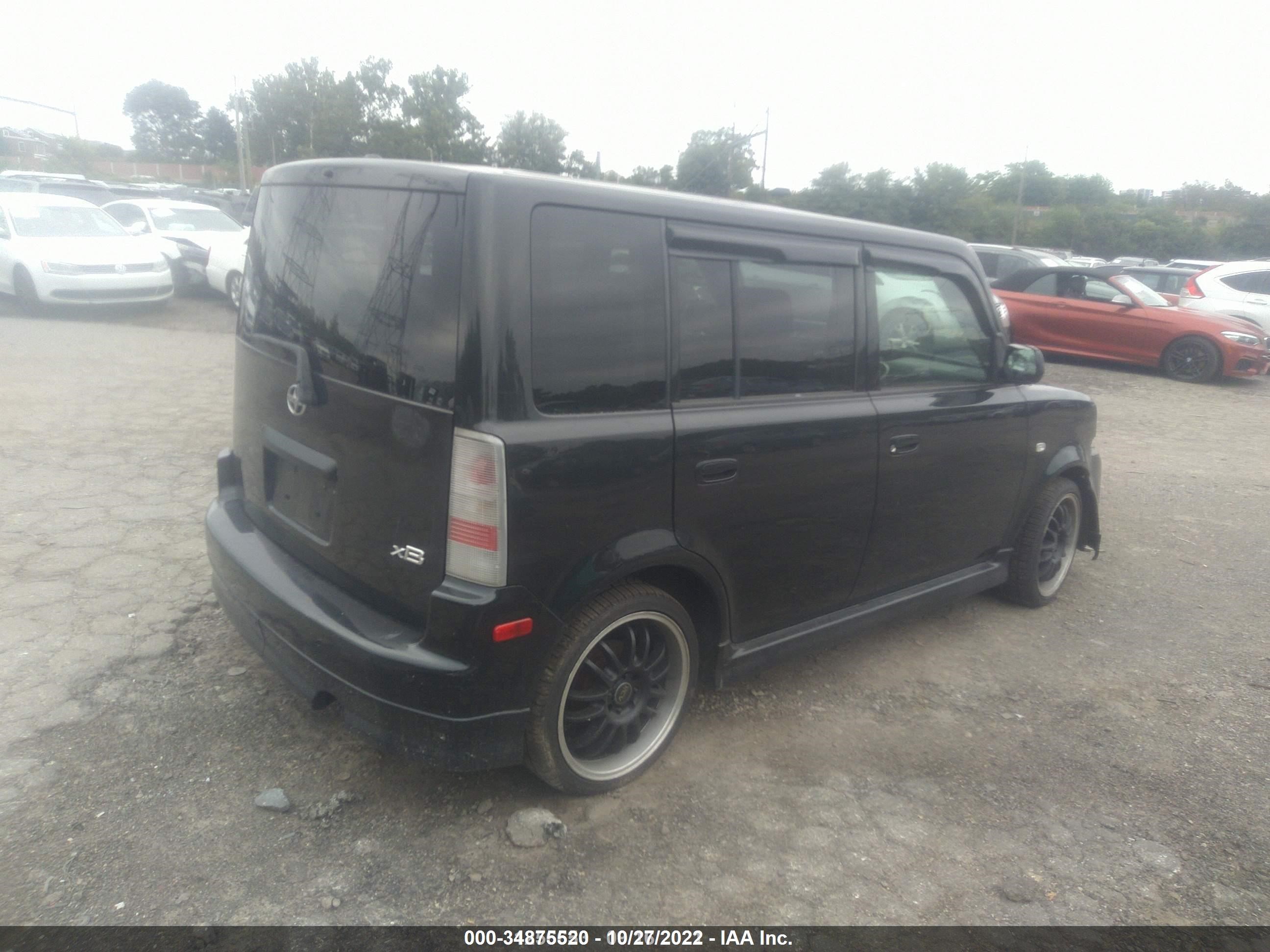 Photo 3 VIN: JTLKT324554012845 - SCION XB 