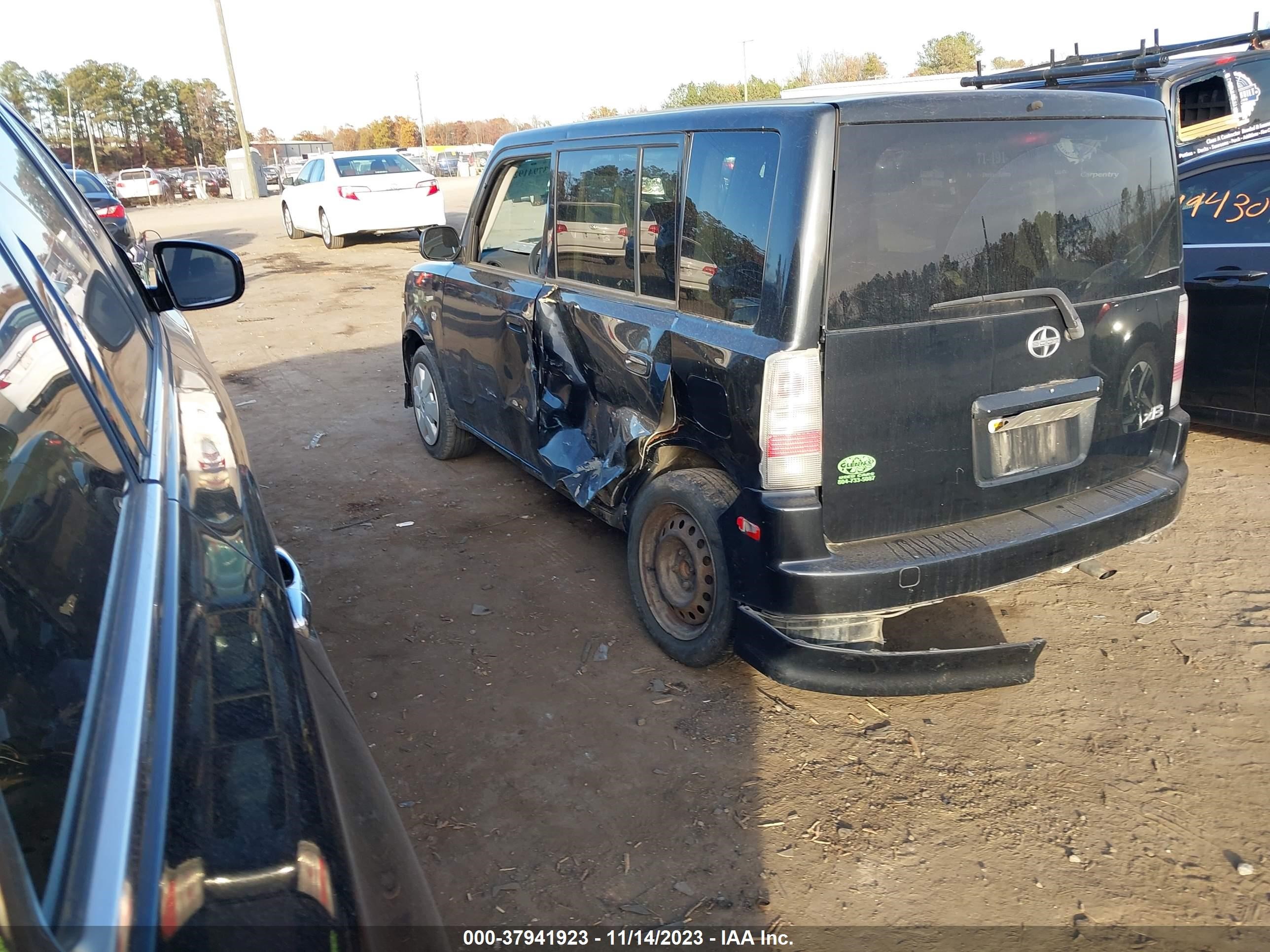 Photo 2 VIN: JTLKT324564076966 - SCION XB 