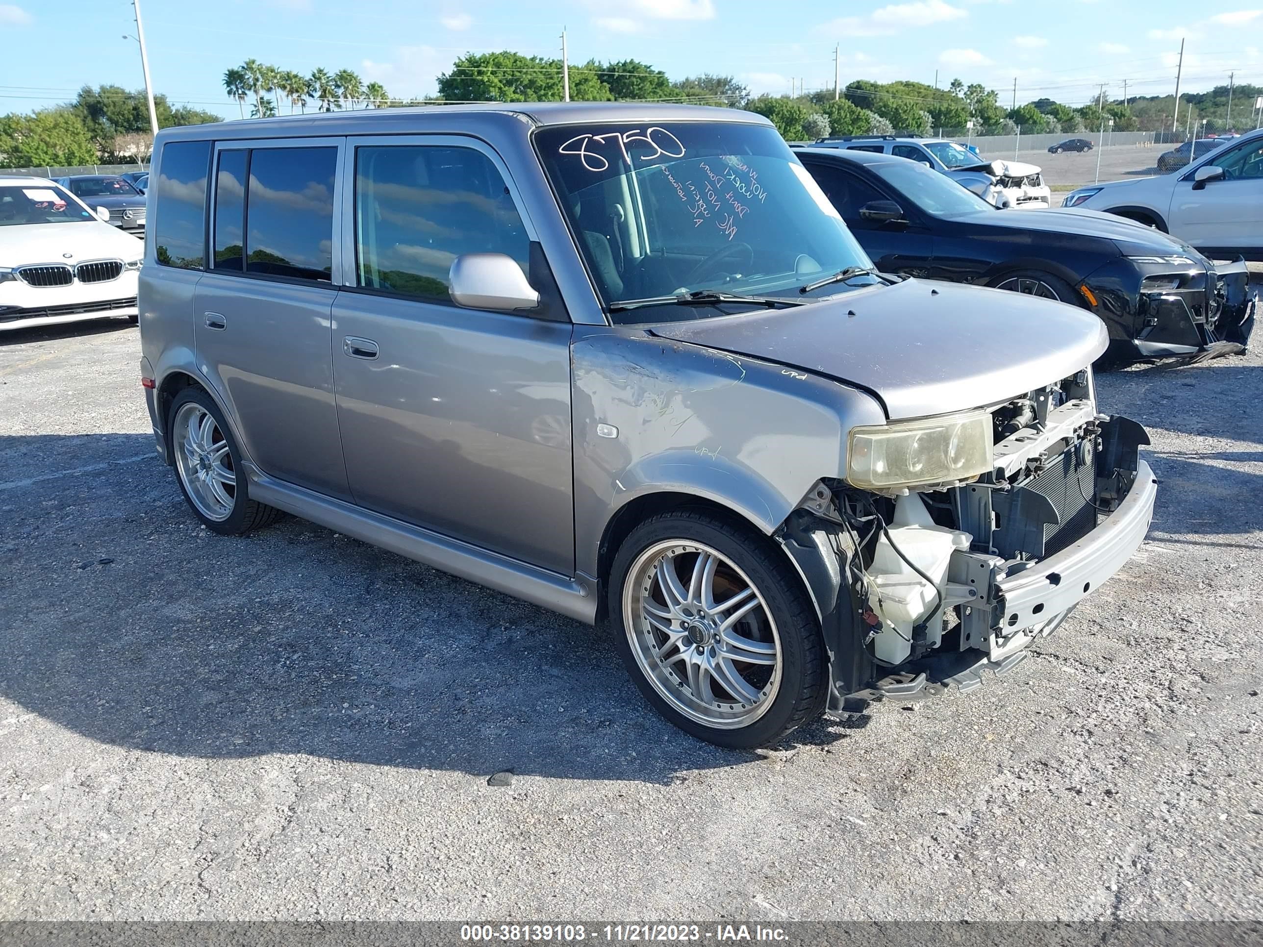 Photo 0 VIN: JTLKT324564098661 - SCION XB 