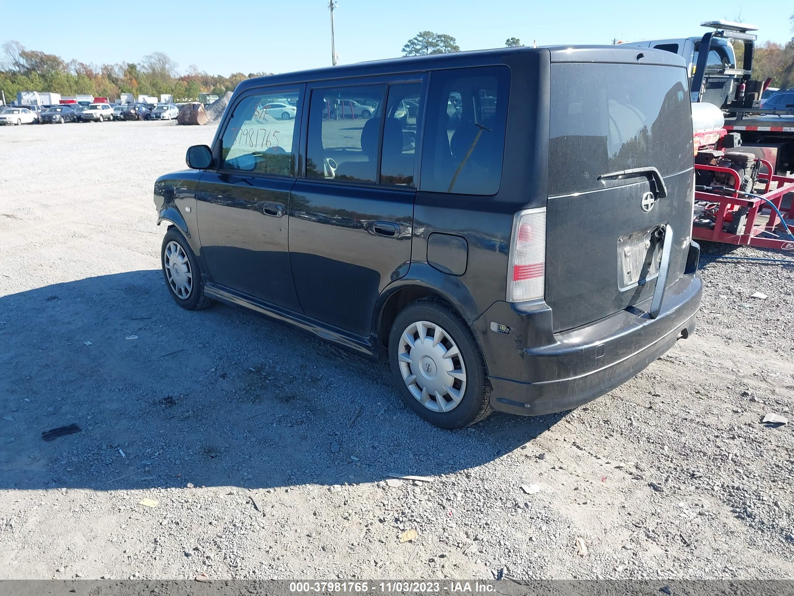 Photo 2 VIN: JTLKT324564121436 - SCION XB 