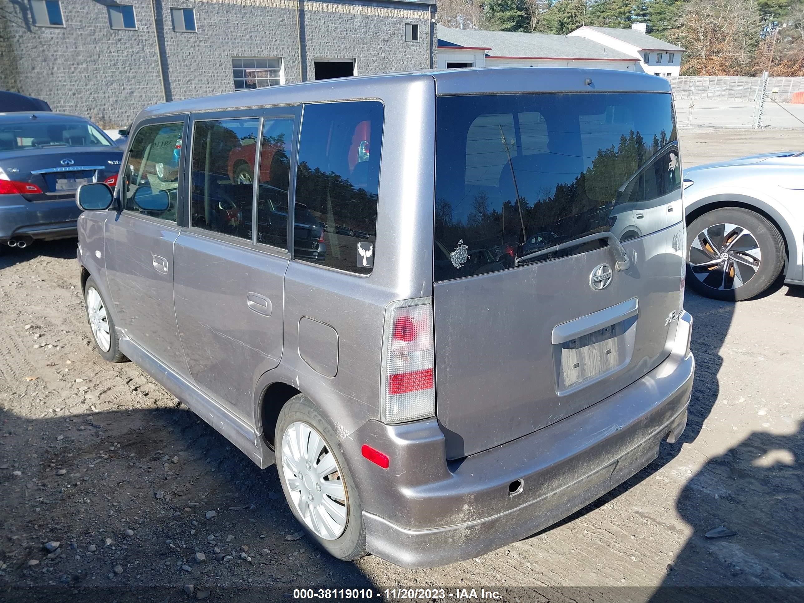 Photo 2 VIN: JTLKT324650181327 - SCION XB 