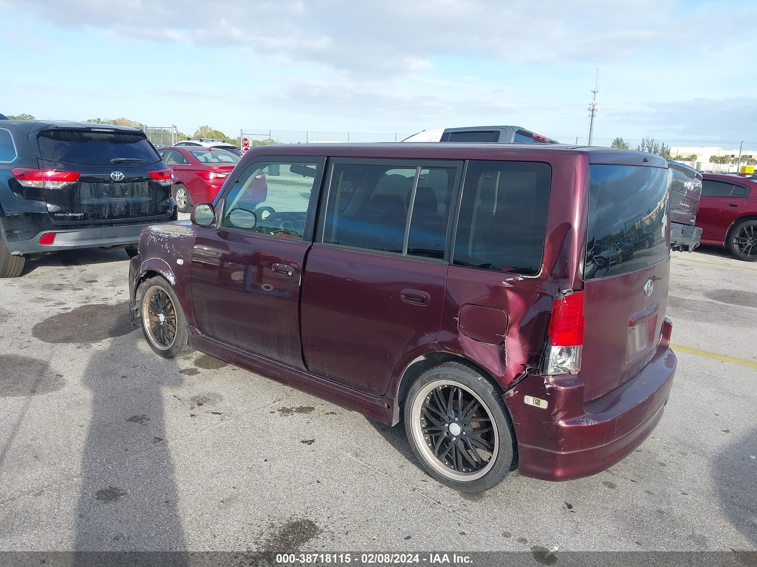 Photo 2 VIN: JTLKT324650193641 - SCION XB 