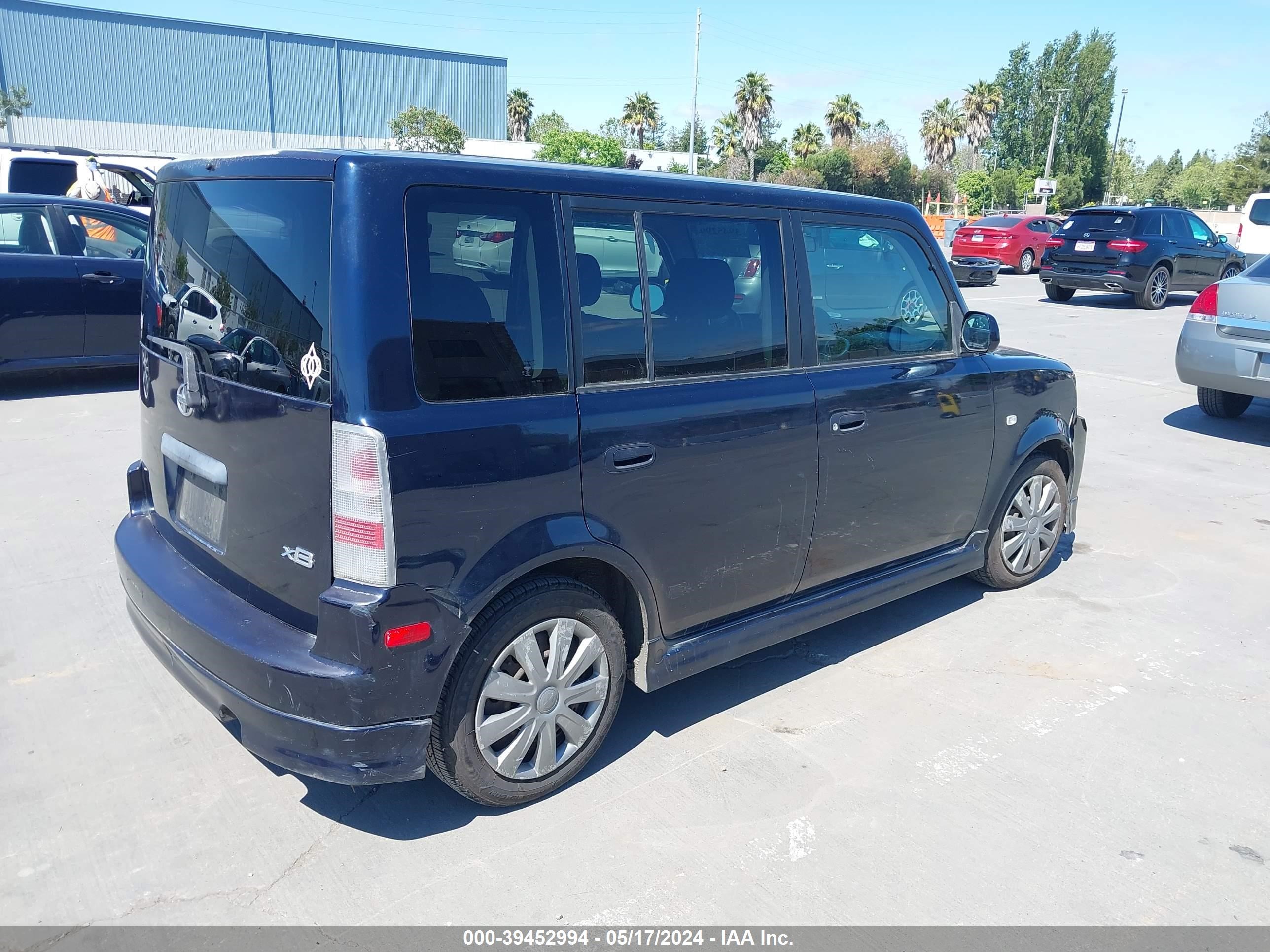 Photo 3 VIN: JTLKT324650202046 - SCION XB 