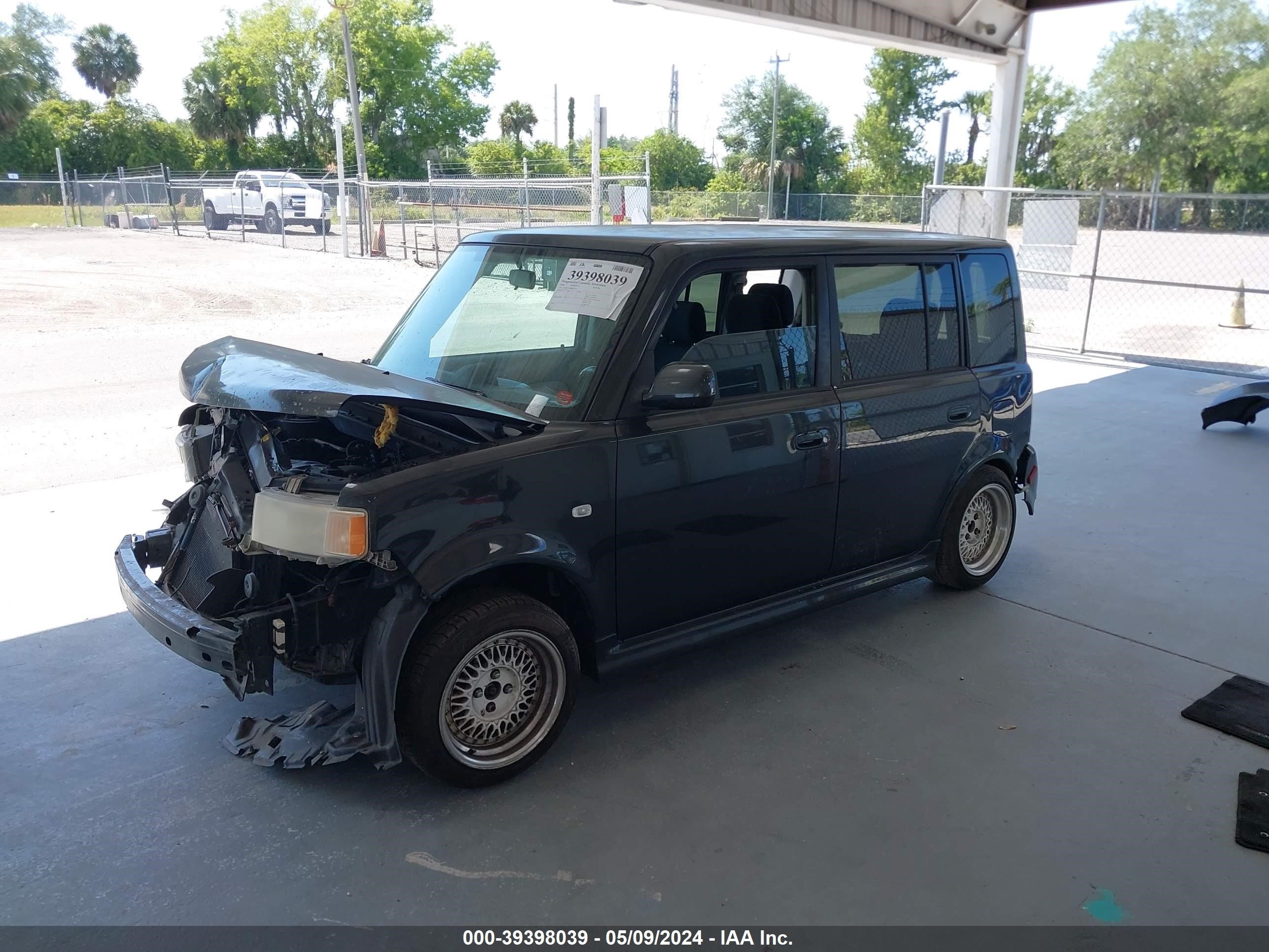 Photo 1 VIN: JTLKT324664065751 - SCION XB 