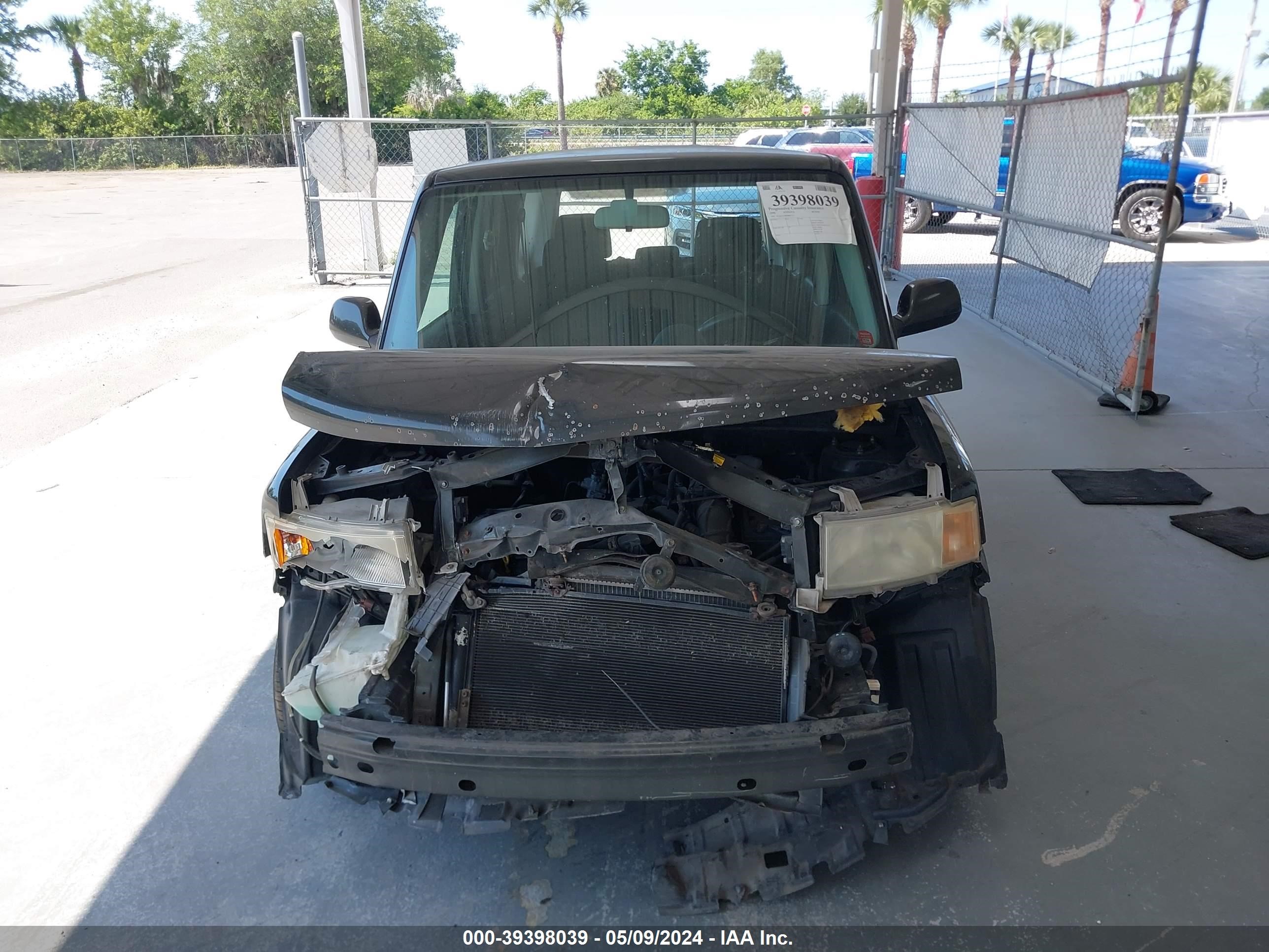 Photo 12 VIN: JTLKT324664065751 - SCION XB 