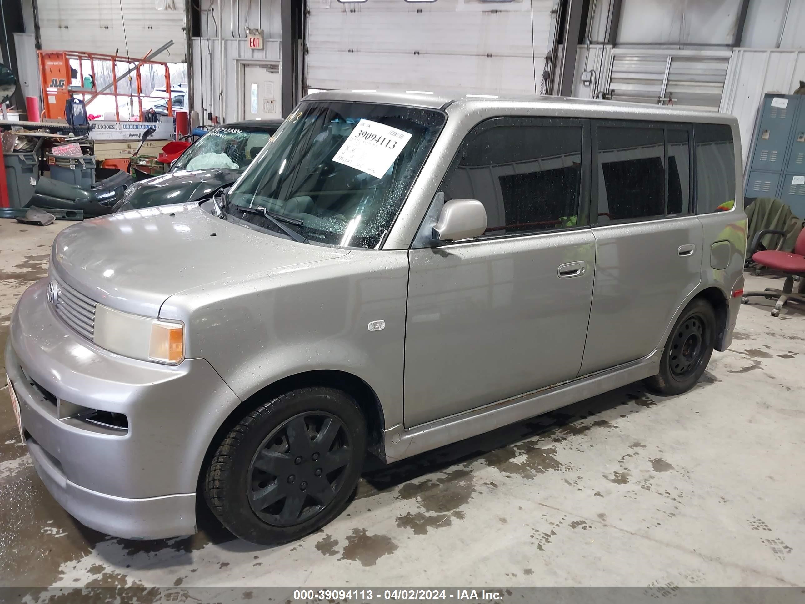 Photo 1 VIN: JTLKT324664086129 - SCION XB 