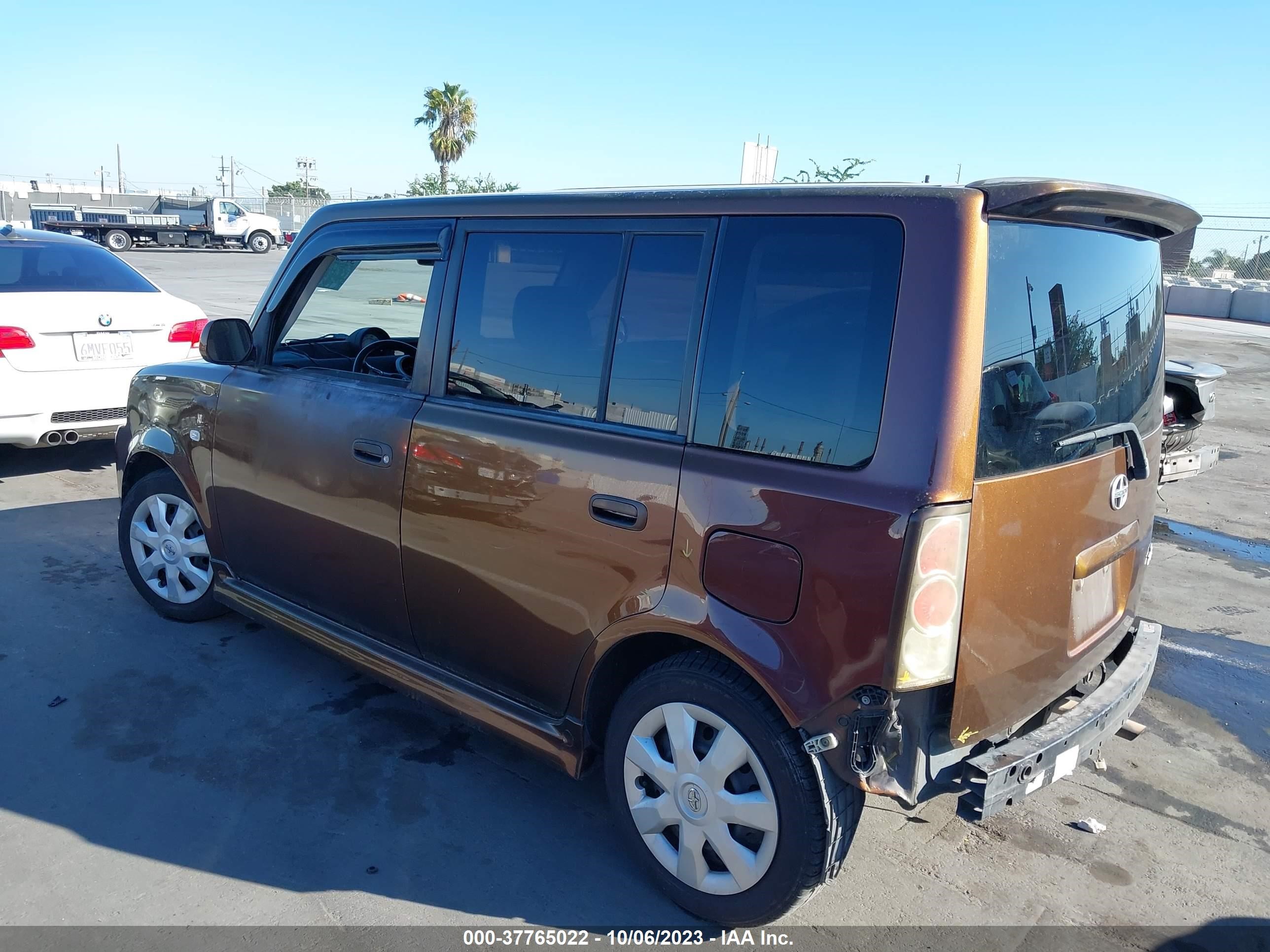 Photo 2 VIN: JTLKT324664118397 - SCION XB 