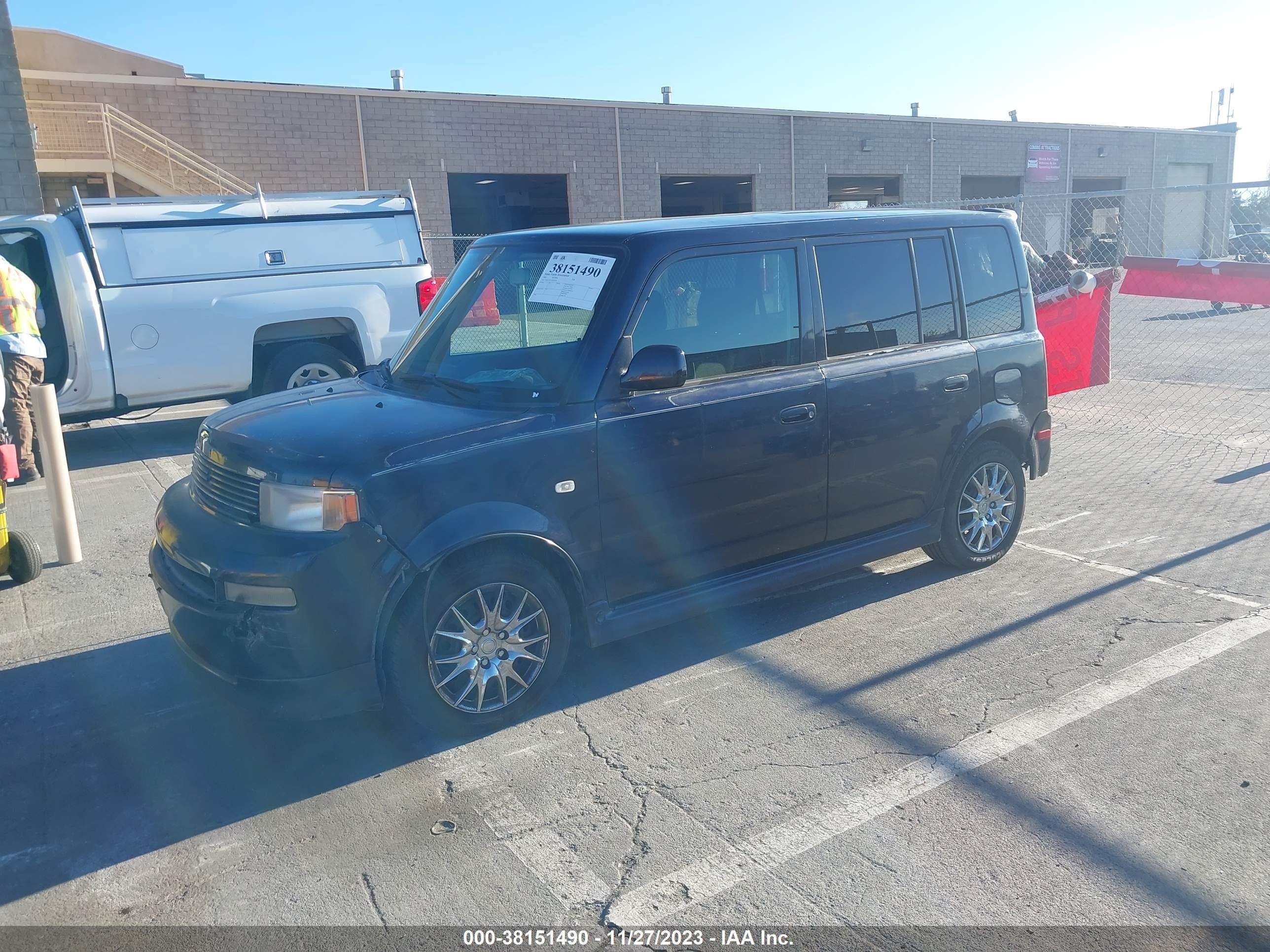 Photo 1 VIN: JTLKT324750181269 - SCION XB 