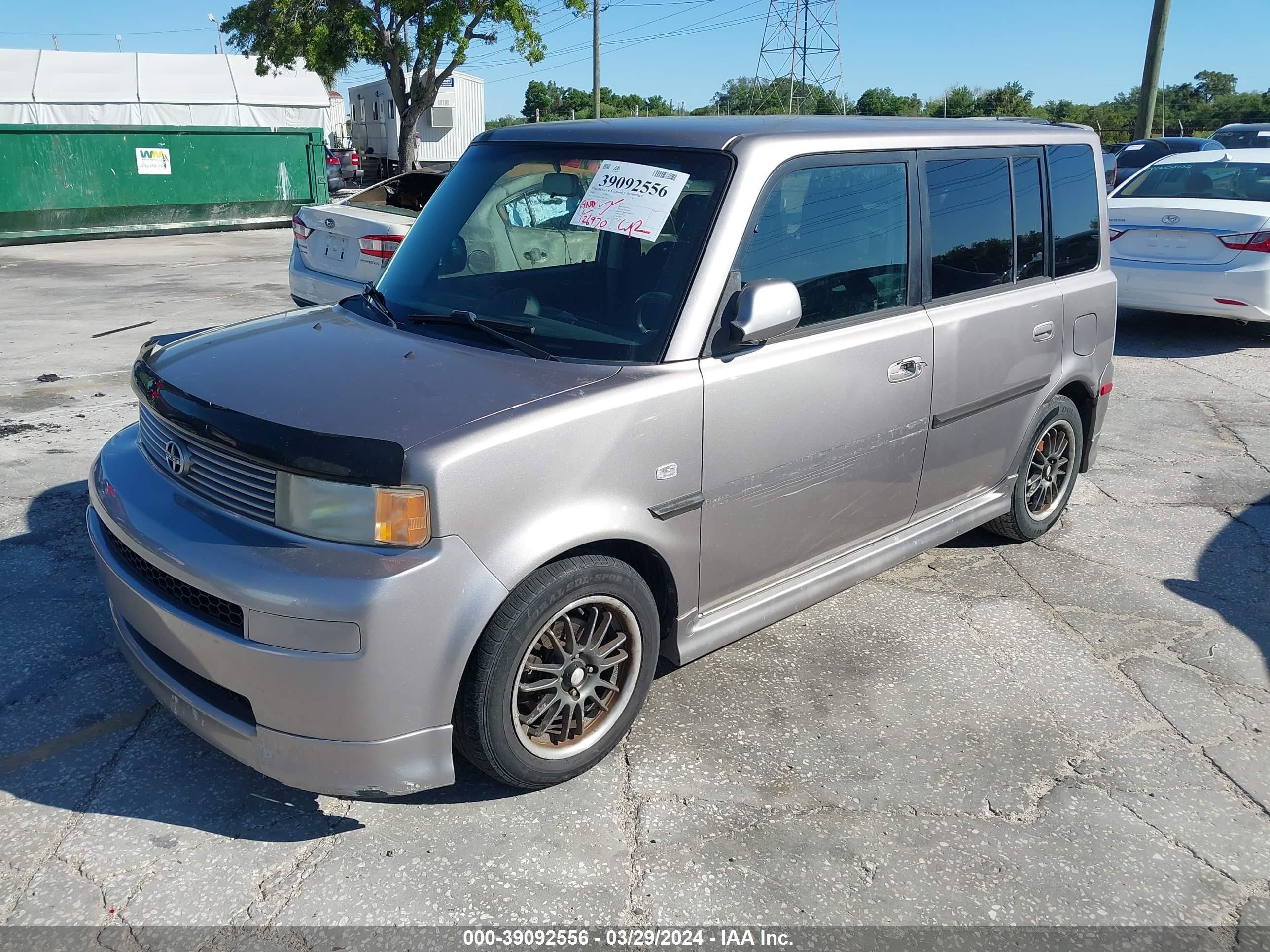 Photo 1 VIN: JTLKT324750211015 - SCION XB 