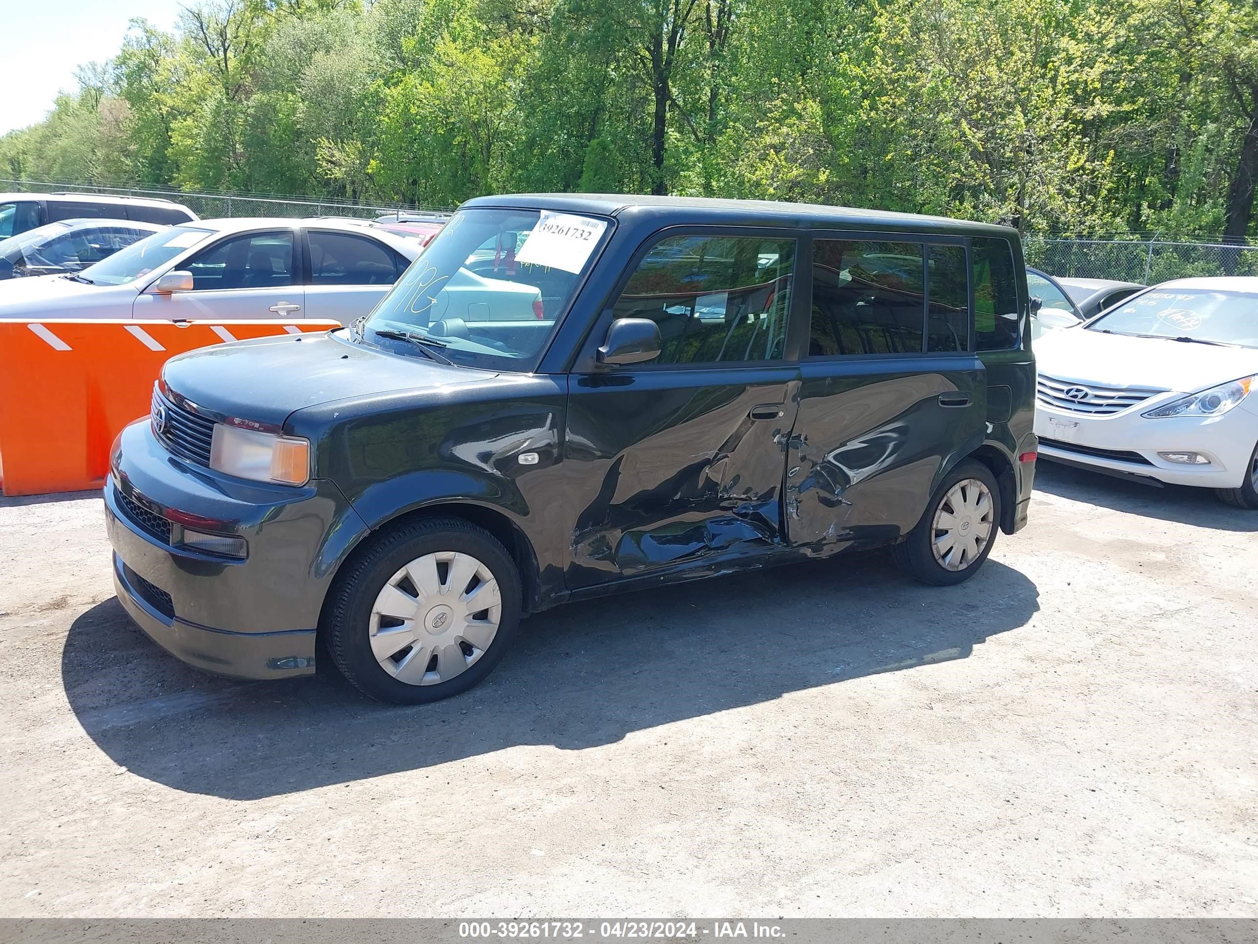 Photo 1 VIN: JTLKT324864063595 - SCION XB 