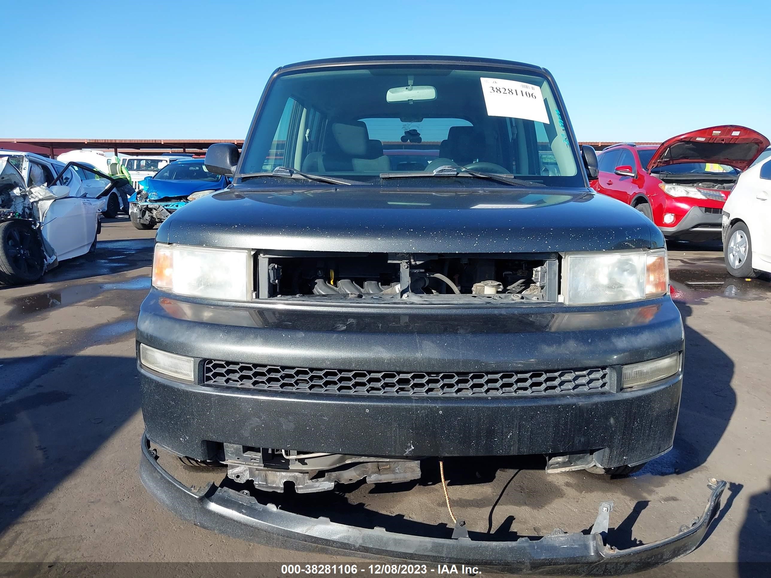 Photo 12 VIN: JTLKT324864080932 - SCION XB 