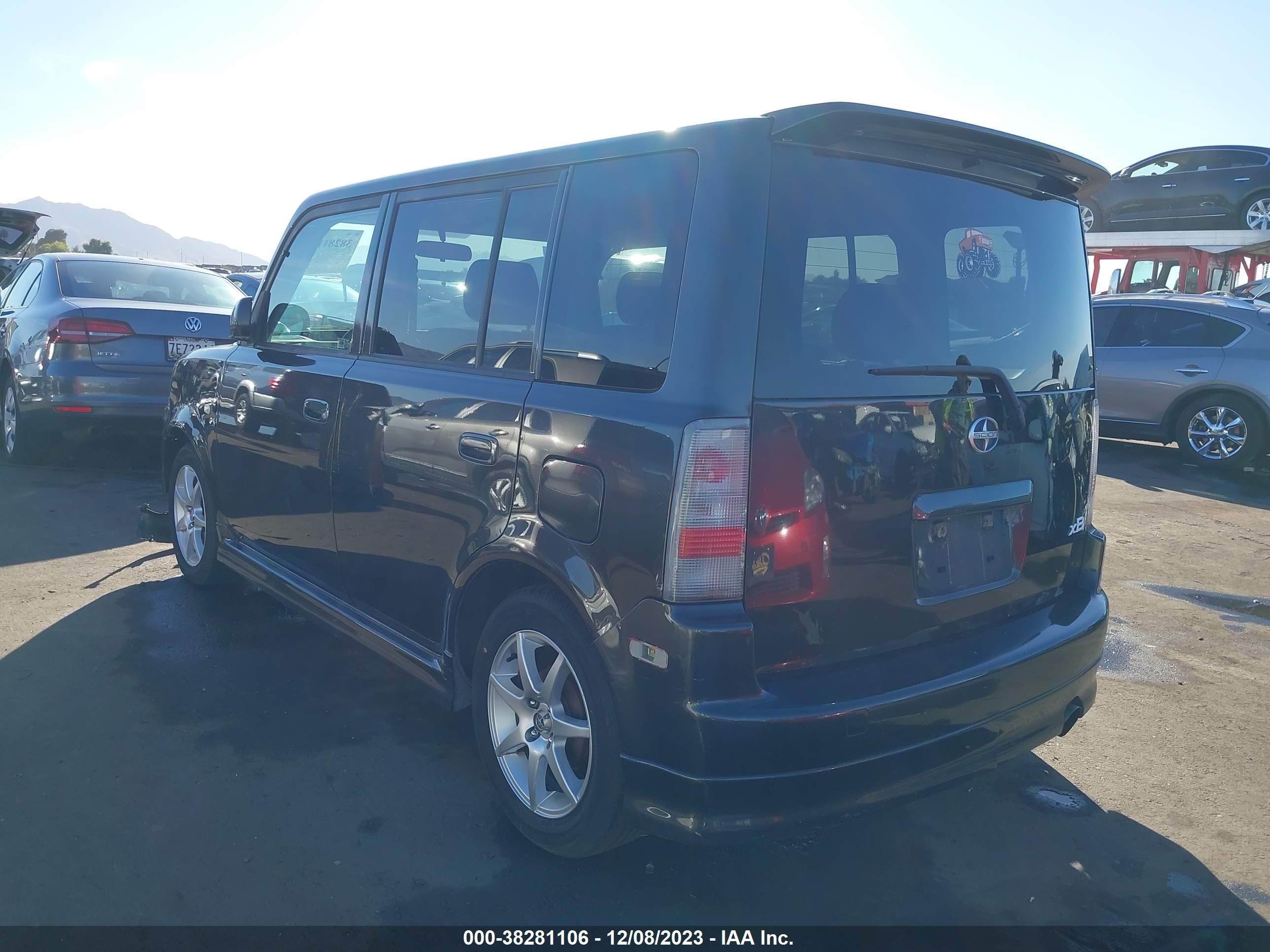 Photo 2 VIN: JTLKT324864080932 - SCION XB 