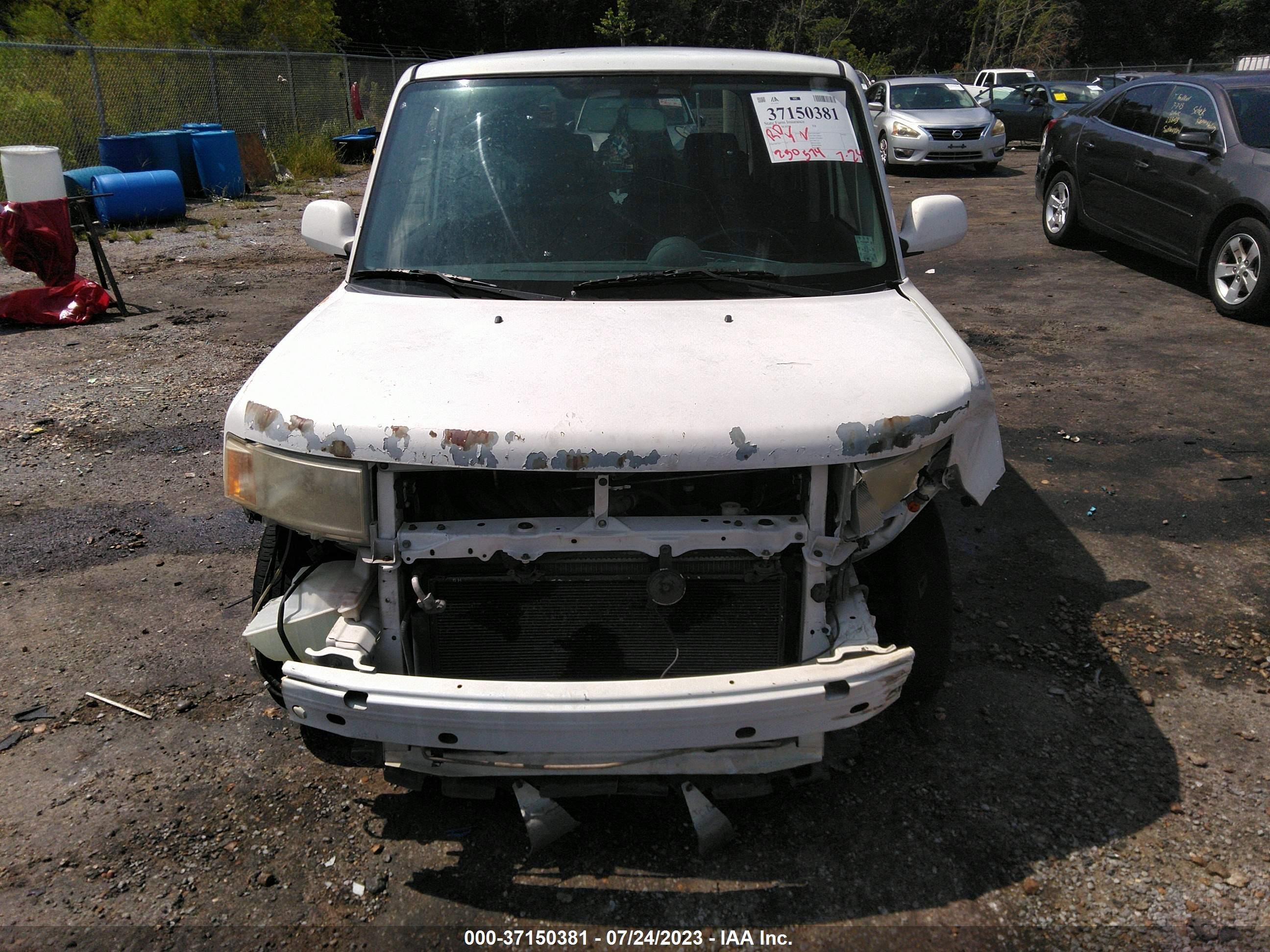 Photo 12 VIN: JTLKT324864101956 - SCION XB 