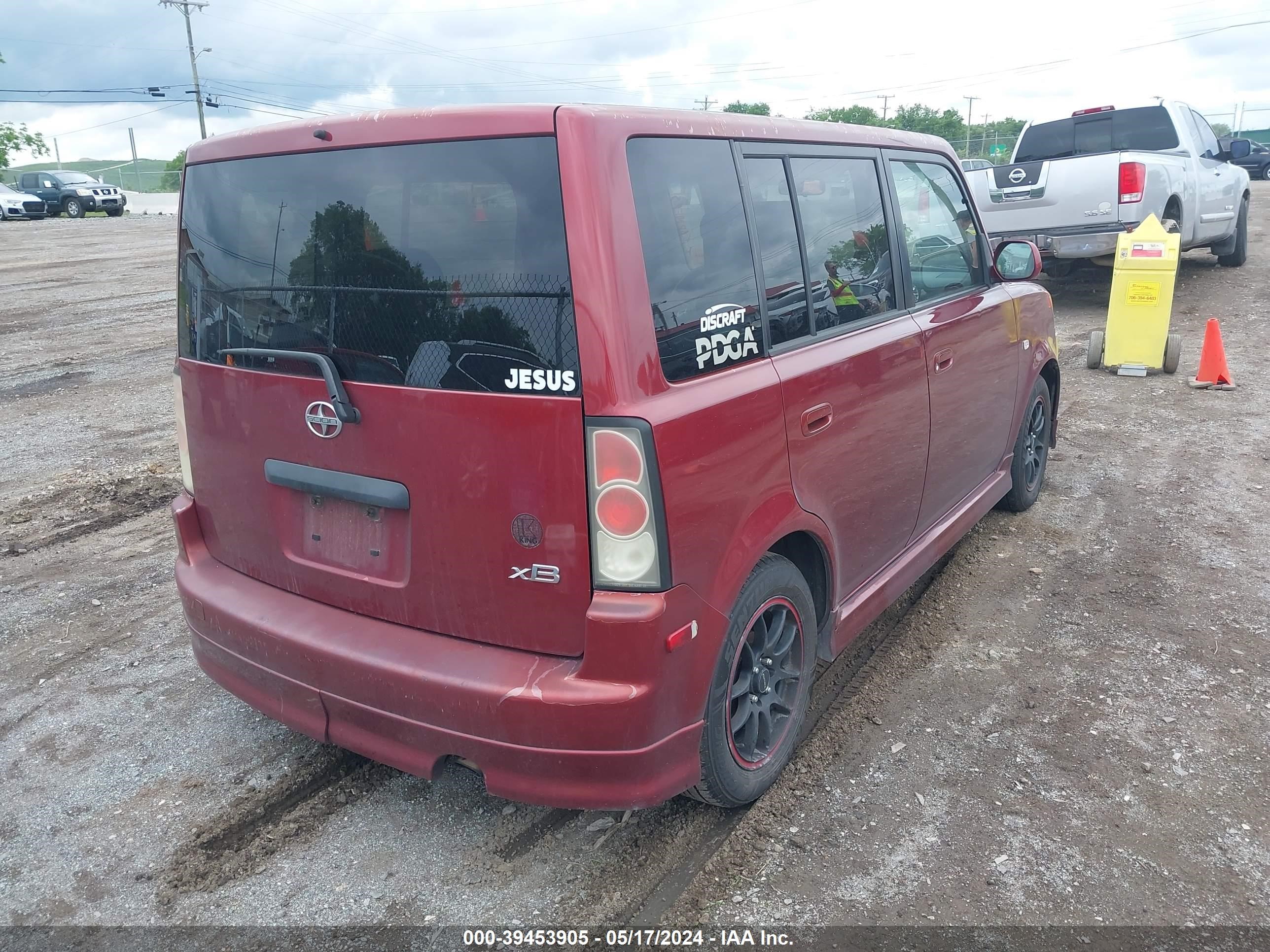 Photo 3 VIN: JTLKT324864111001 - SCION XB 