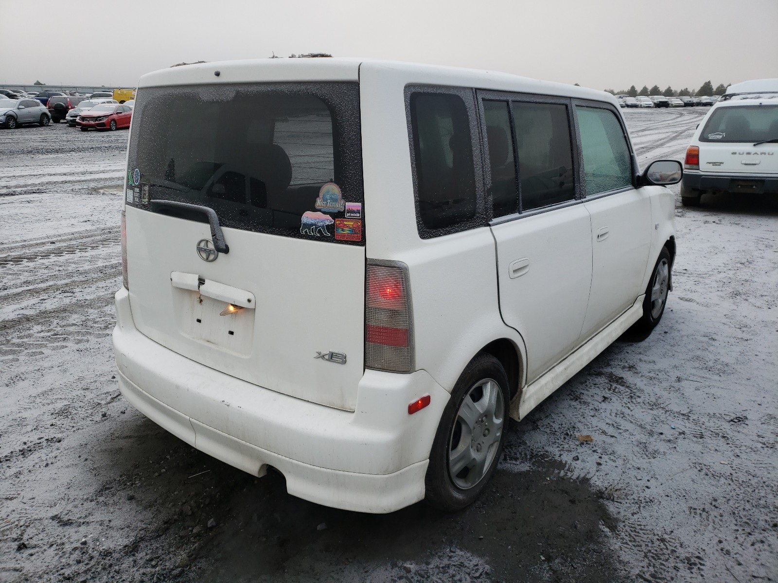 Photo 3 VIN: JTLKT324X40131710 - TOYOTA SCION XB 