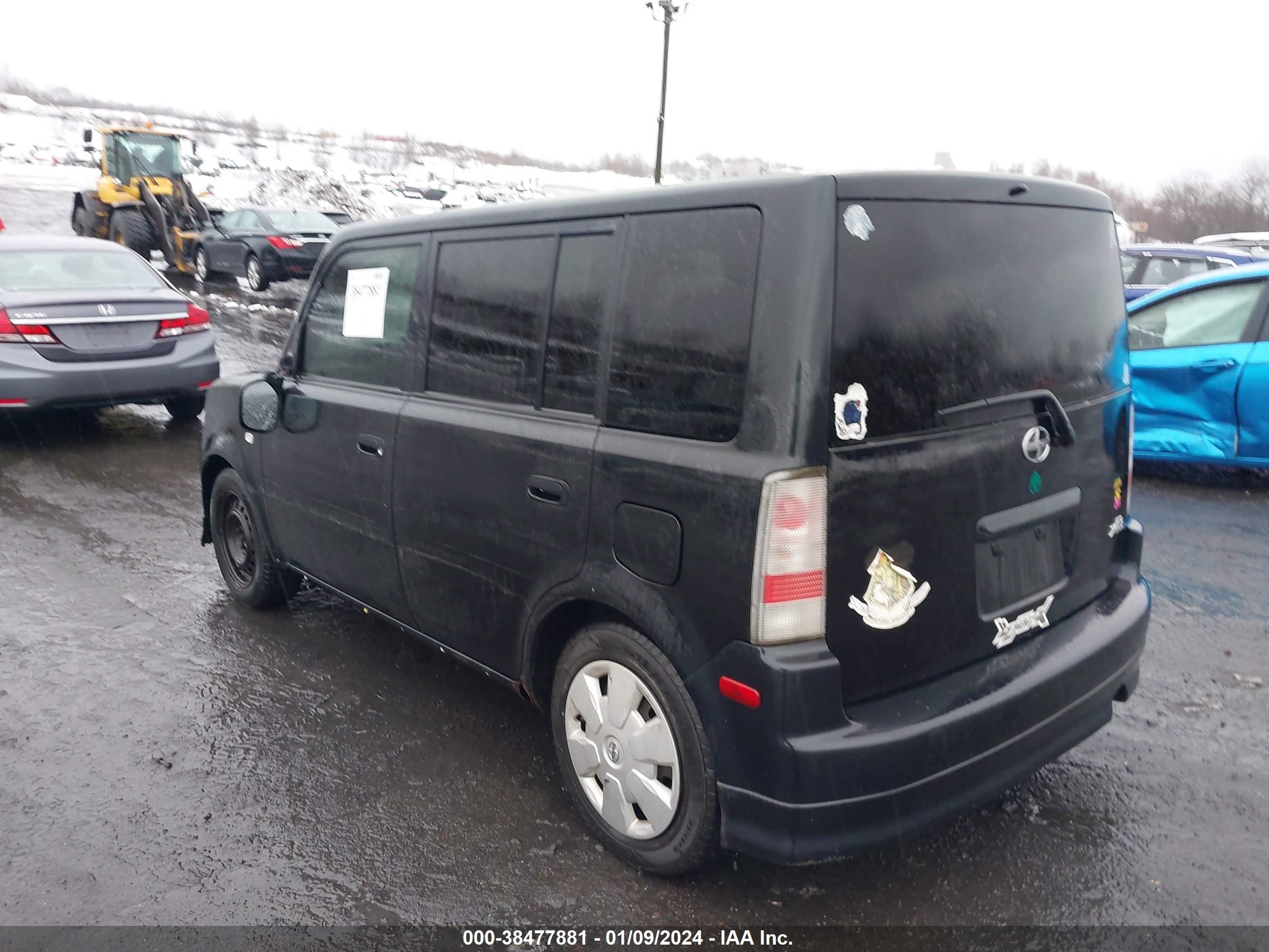 Photo 2 VIN: JTLKT334064097030 - SCION XB 