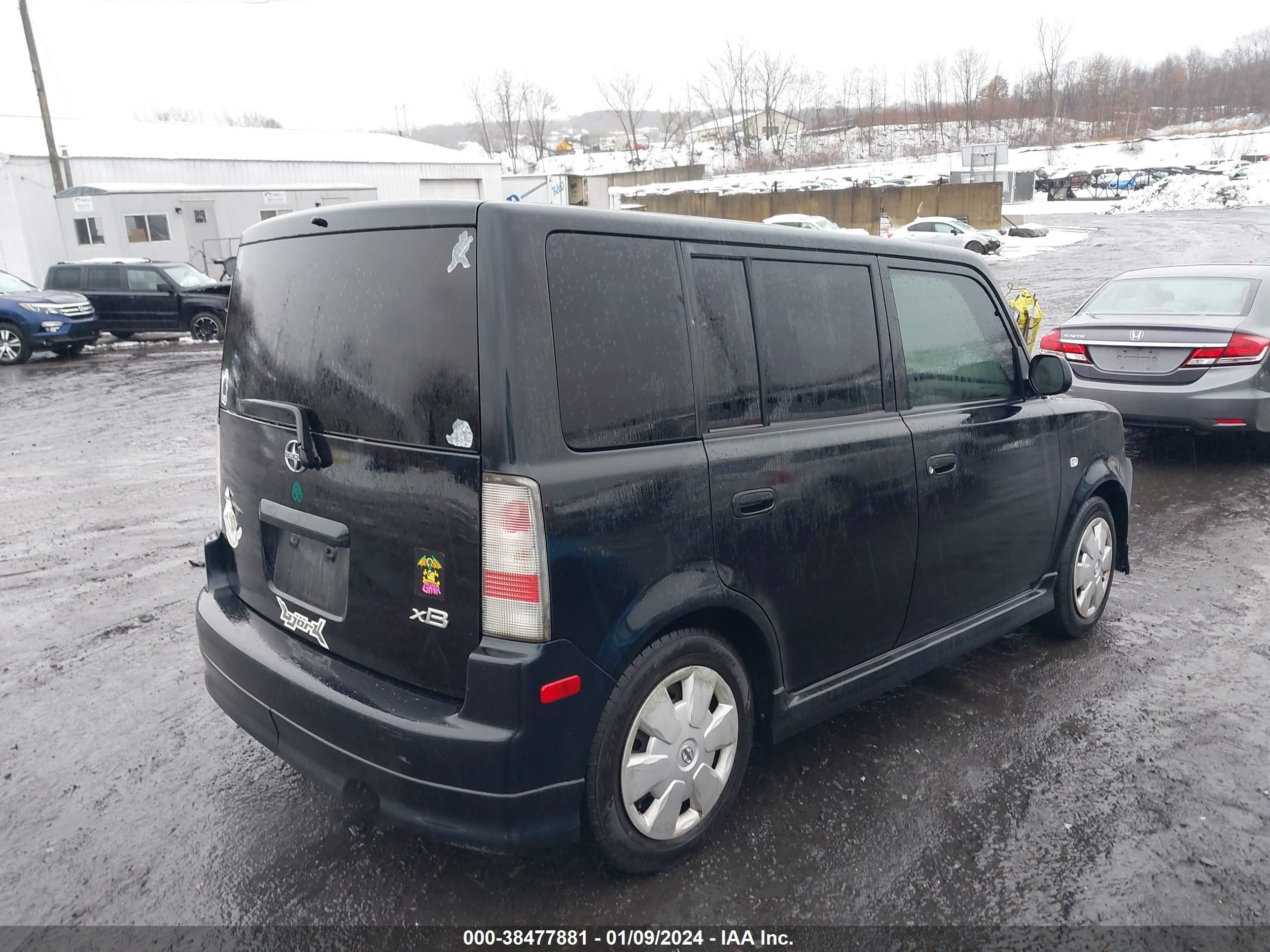 Photo 3 VIN: JTLKT334064097030 - SCION XB 