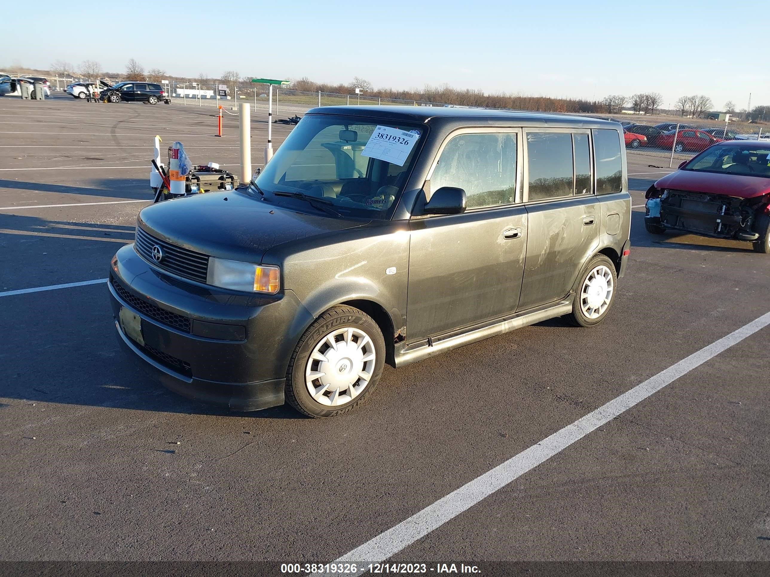 Photo 1 VIN: JTLKT334064117597 - SCION XB 