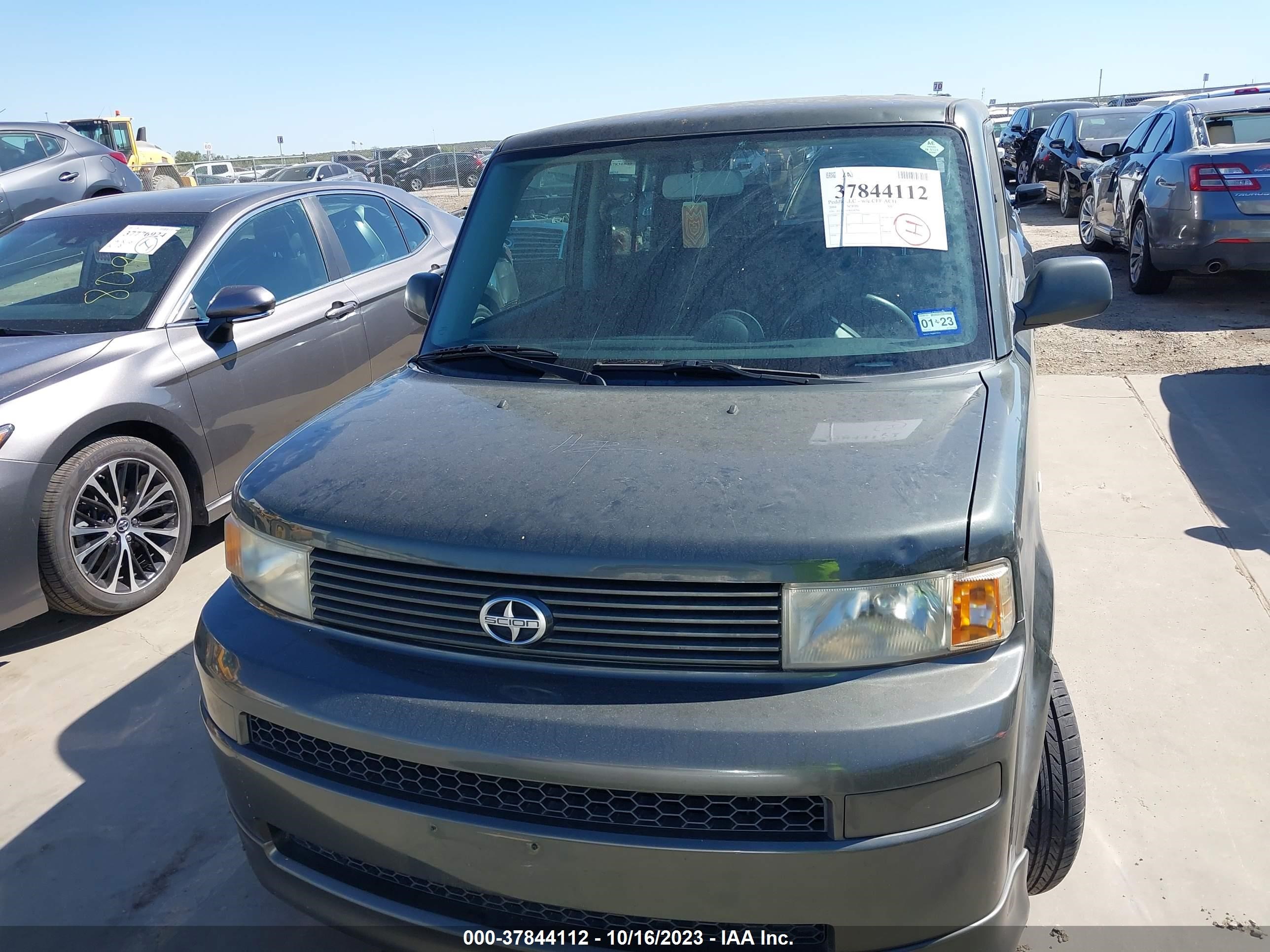 Photo 5 VIN: JTLKT334140168790 - SCION XB 