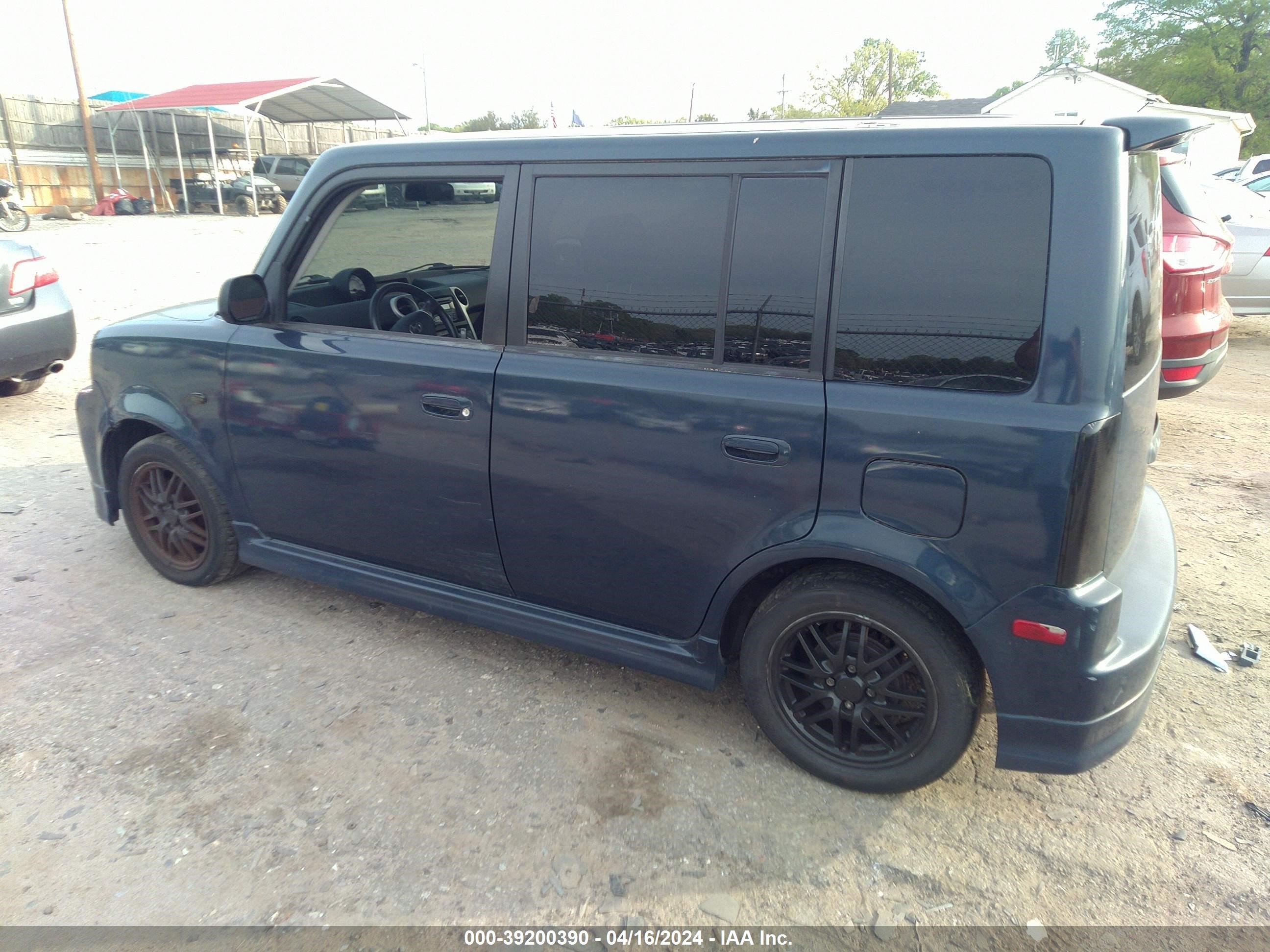 Photo 2 VIN: JTLKT334164054753 - SCION XB 