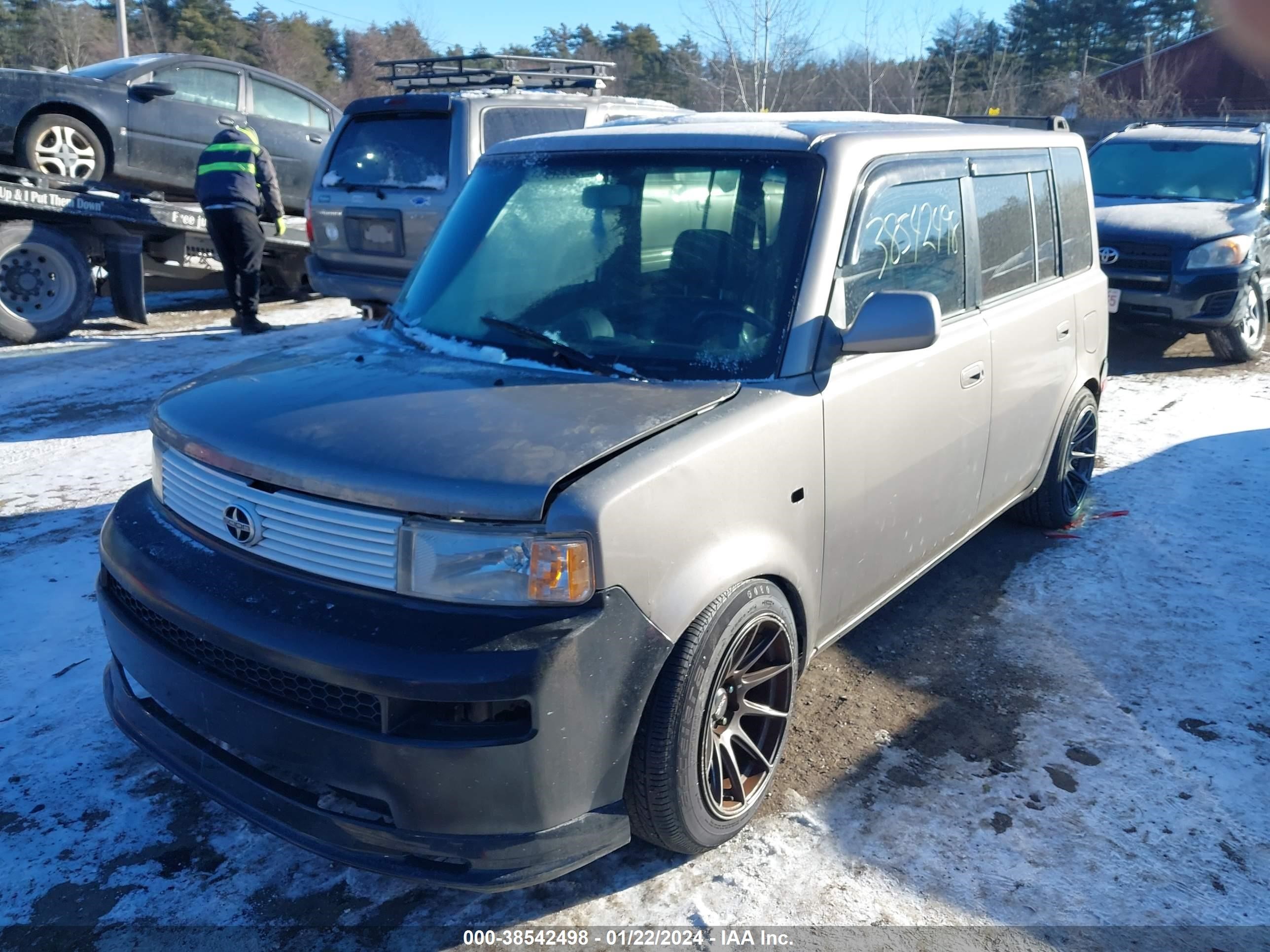 Photo 1 VIN: JTLKT334240152498 - SCION XB 