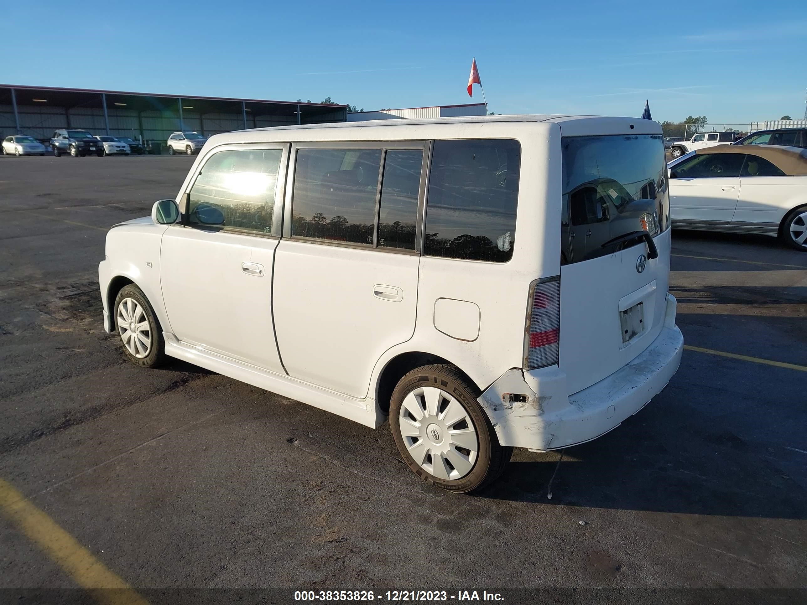 Photo 2 VIN: JTLKT334640161222 - SCION XB 