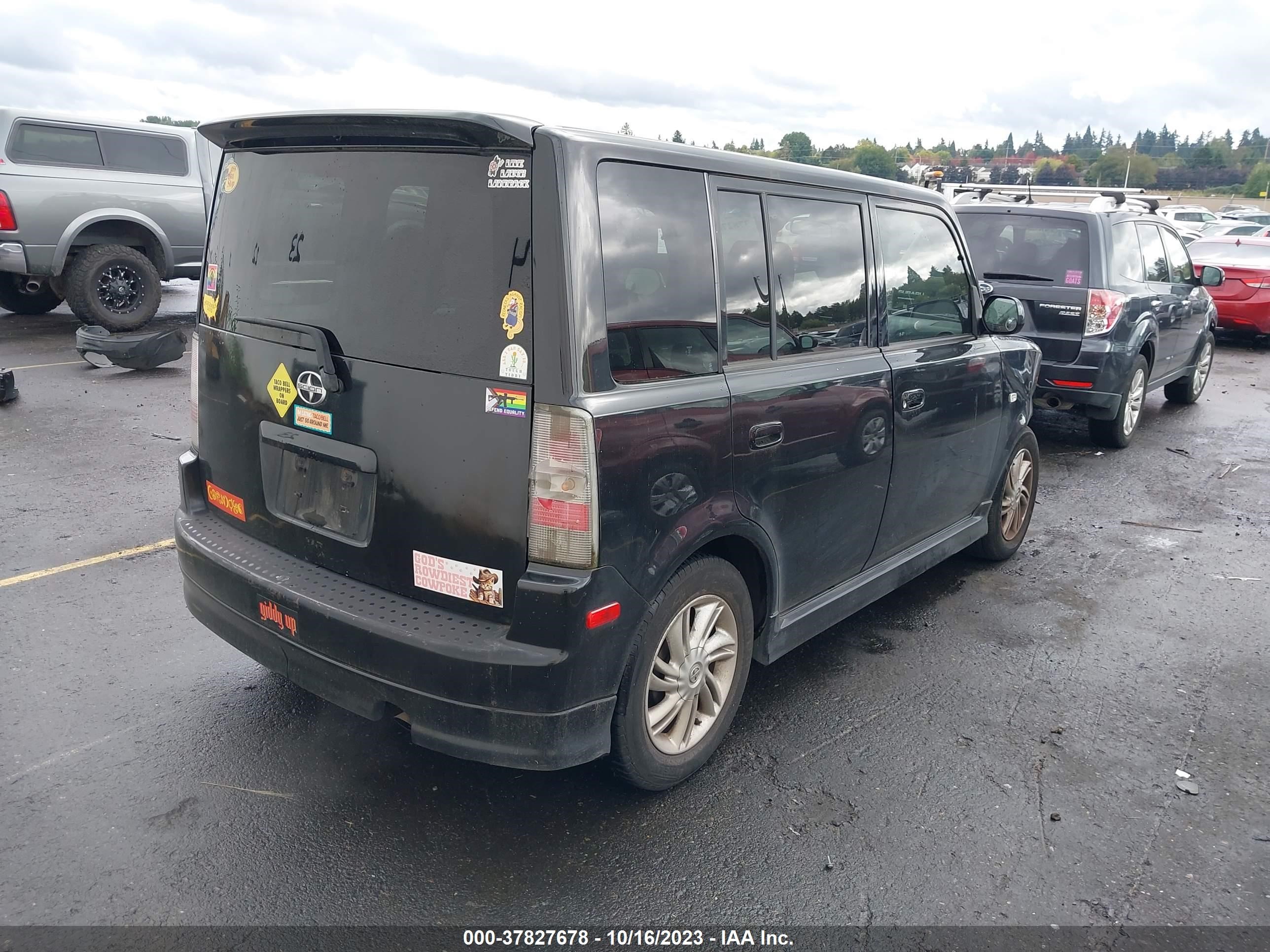 Photo 3 VIN: JTLKT334850170974 - SCION XB 