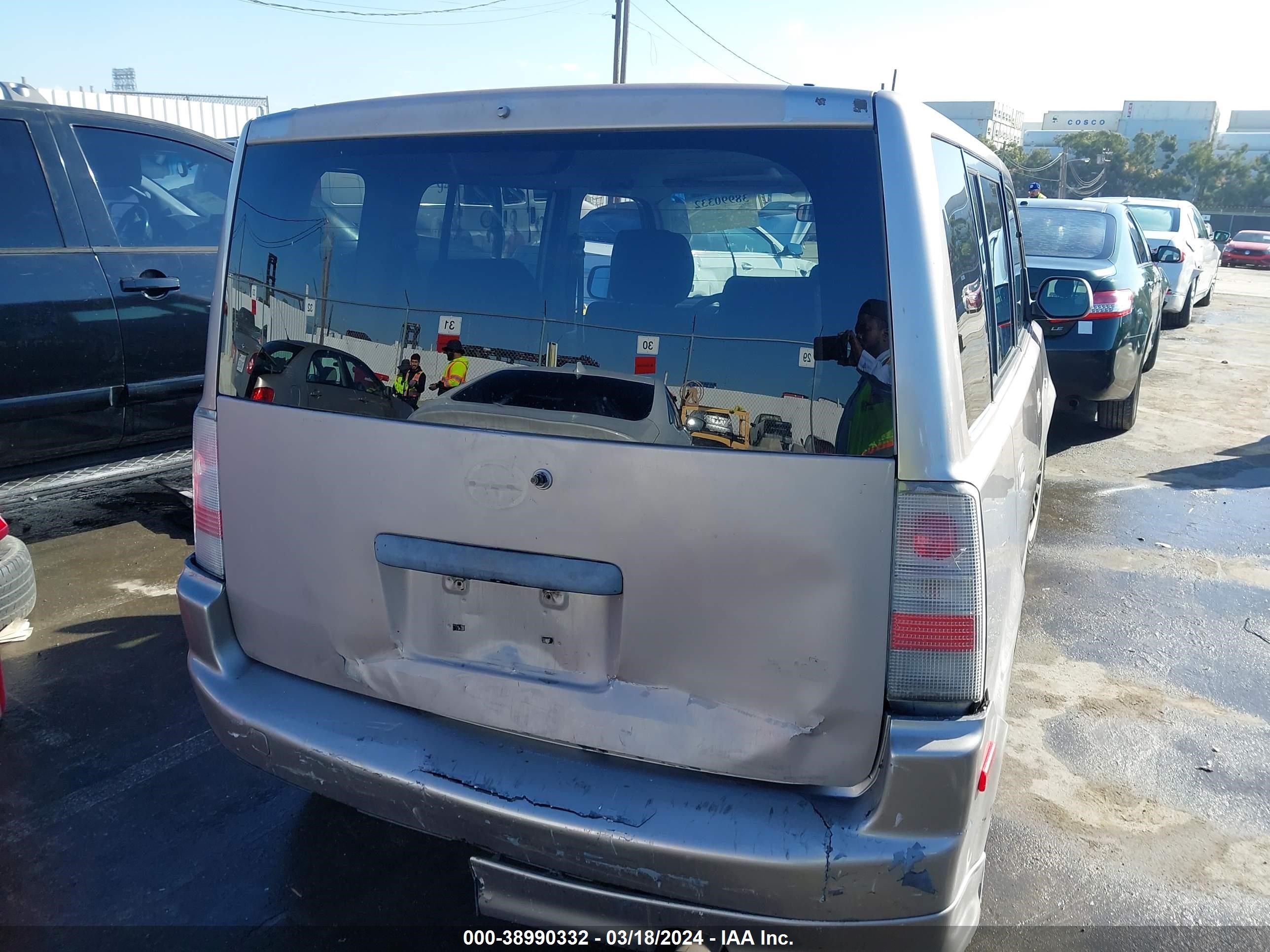 Photo 15 VIN: JTLKT334950178971 - SCION XB 