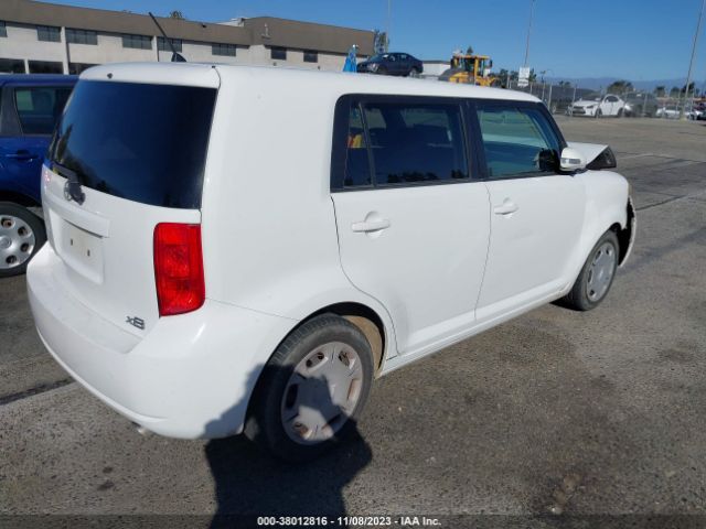 Photo 3 VIN: JTLZE4FE0A1105852 - SCION XB 