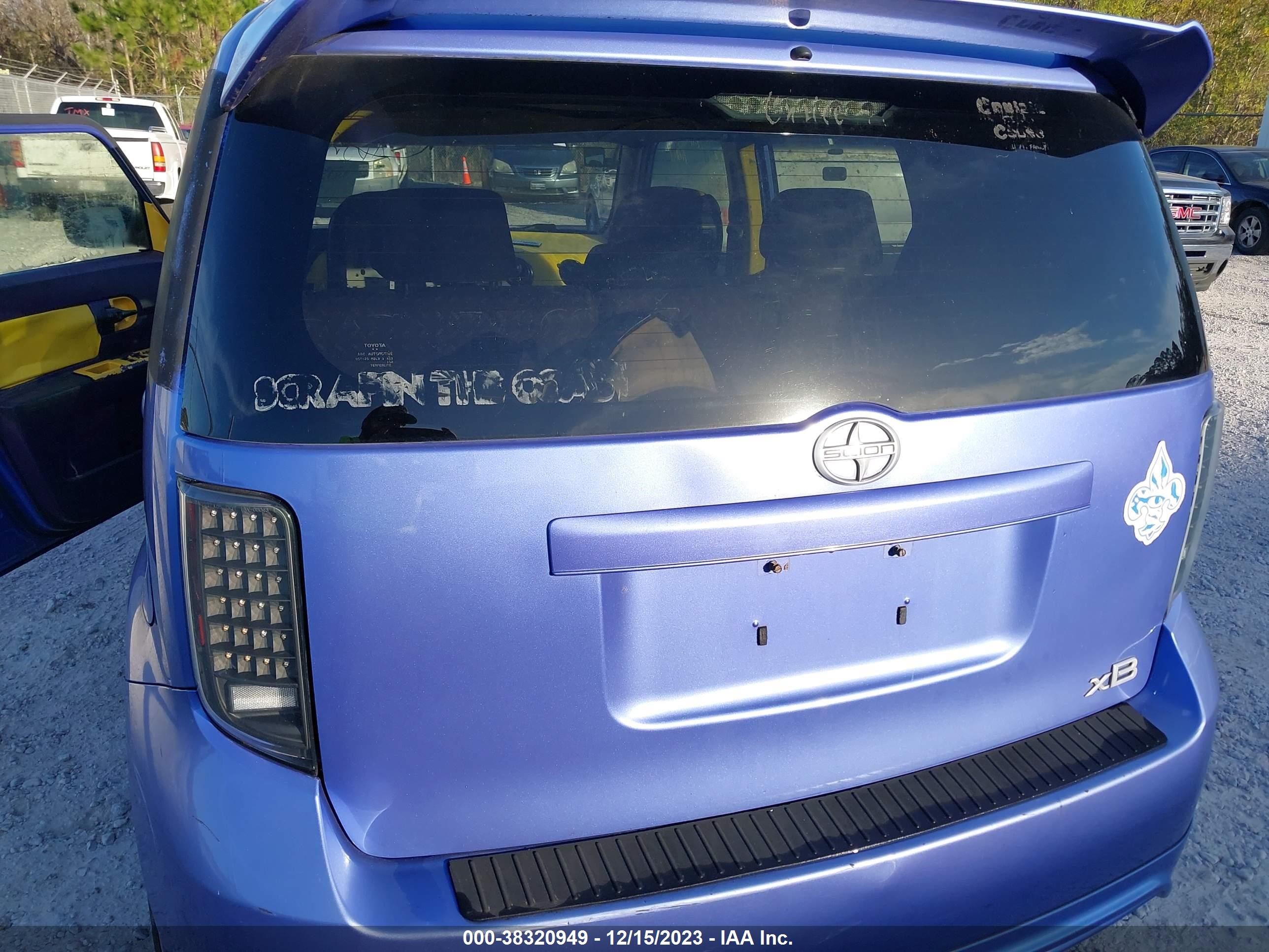 Photo 5 VIN: JTLZE4FE0A1111733 - SCION XB 