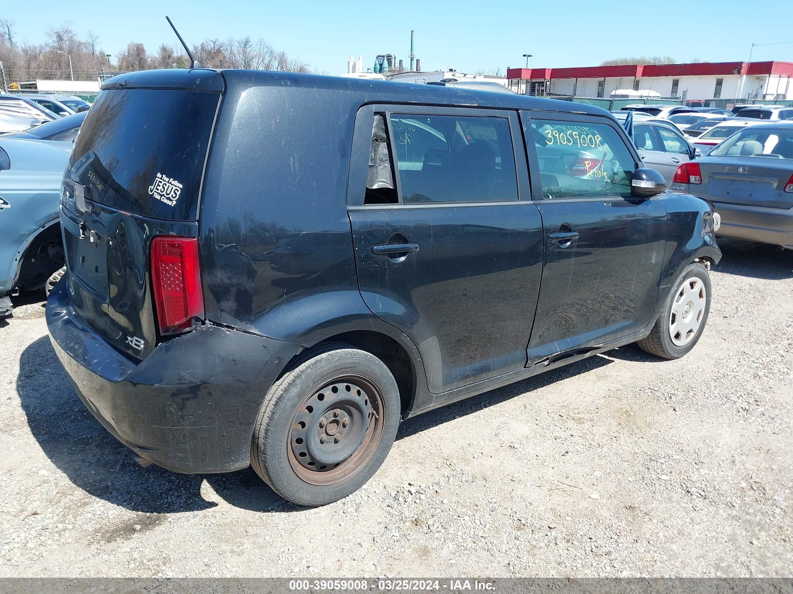 Photo 4 VIN: JTLZE4FE0A1114633 - SCION XB 