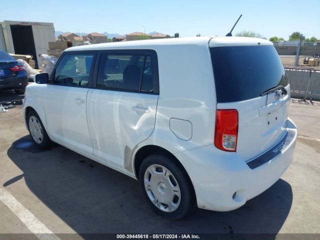 Photo 2 VIN: JTLZE4FE0B1135757 - SCION XB 