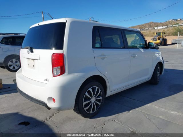 Photo 3 VIN: JTLZE4FE0DJ043549 - SCION XB 