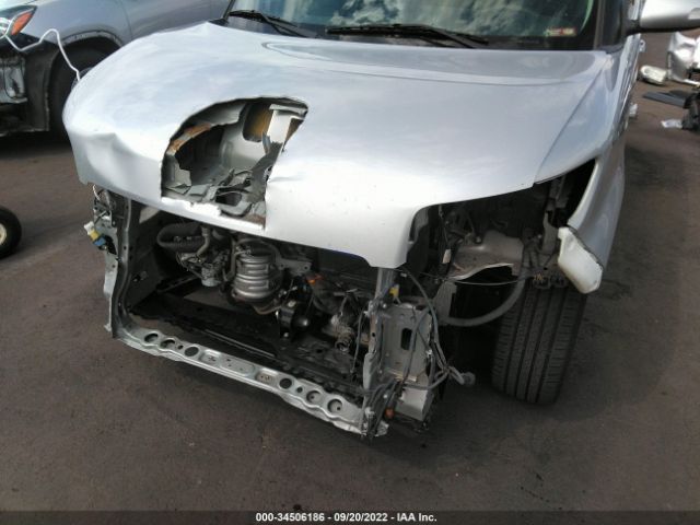 Photo 5 VIN: JTLZE4FE0FJ067997 - SCION XB 