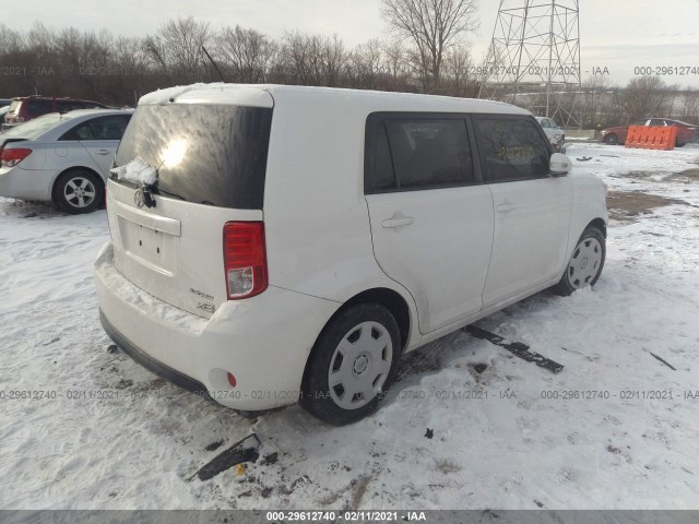 Photo 3 VIN: JTLZE4FE1DJ043818 - SCION XB 